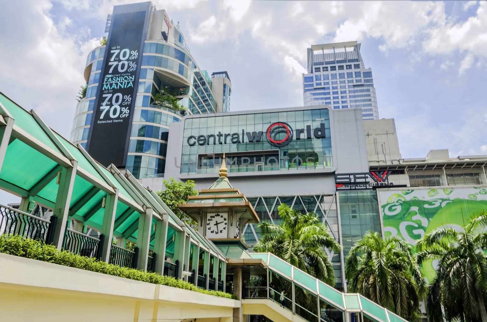 BANGKOK-MAY 26: Front view of Central World Shopping Center on May 19, 2013. It is a shopping plaza and complex in Bangkok which is the sixth largest shopping complex in the world