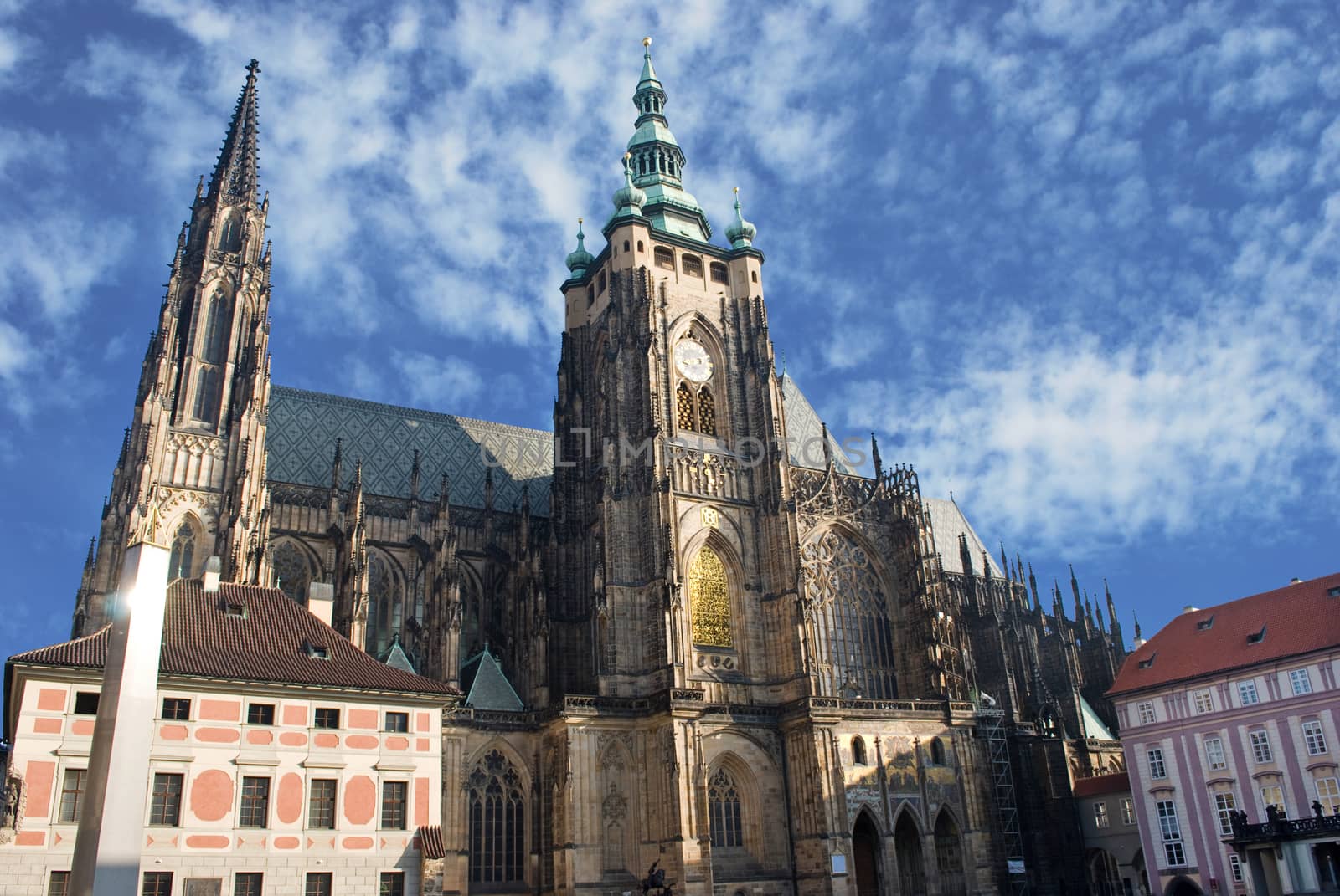 Saint Vitus cathedral, Prague by sarkao