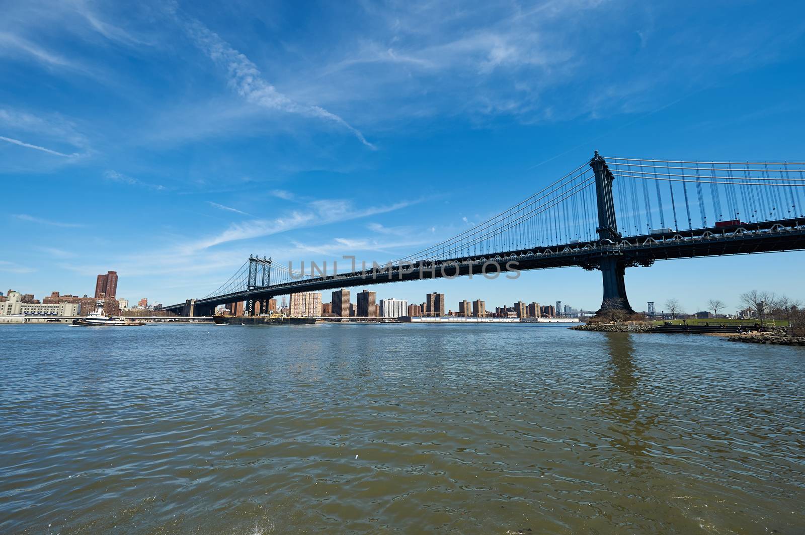Manhattan Bridge and skyline view from Brooklyn by haveseen