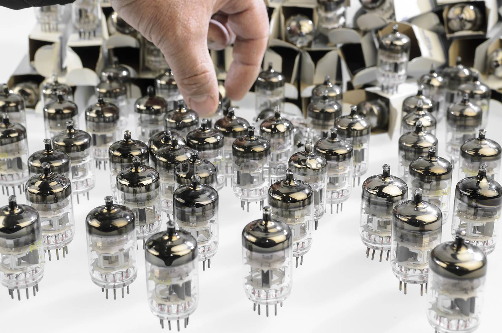 Electronic vacuum tubes of packing with new originals now obsolete.