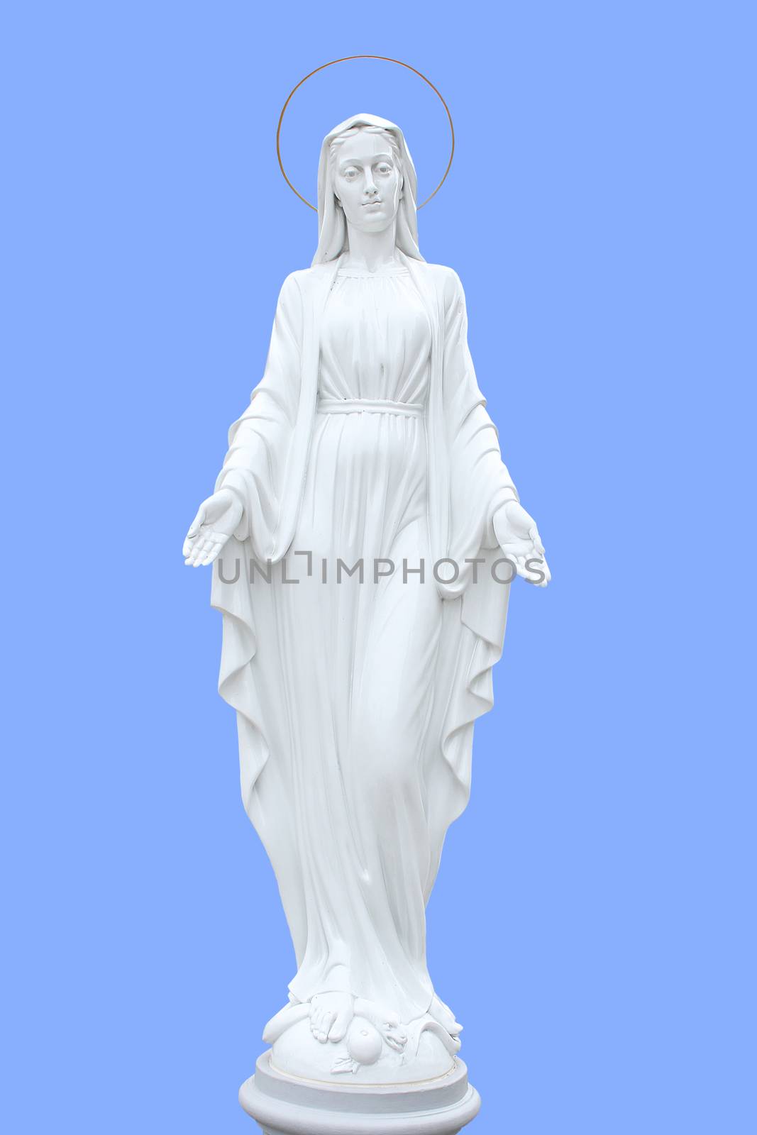 Statue of Mother of God by retbool