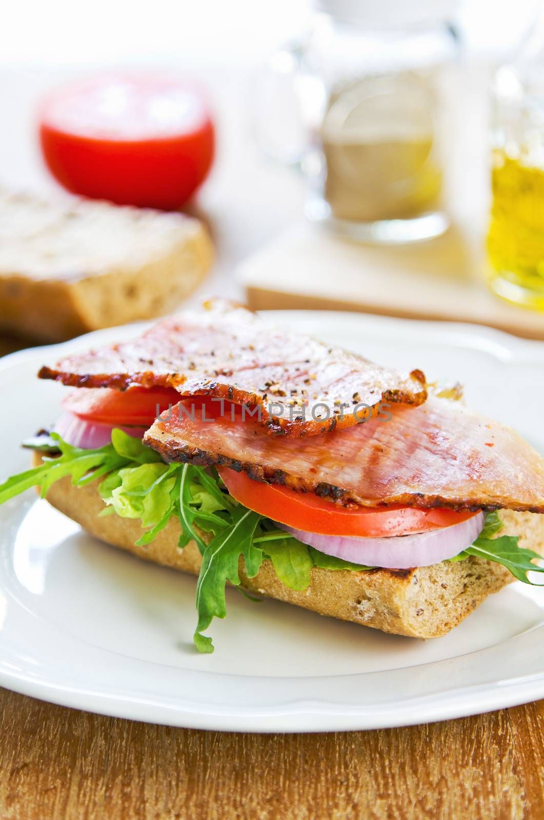 Grilled Ham sandwich by vanillaechoes