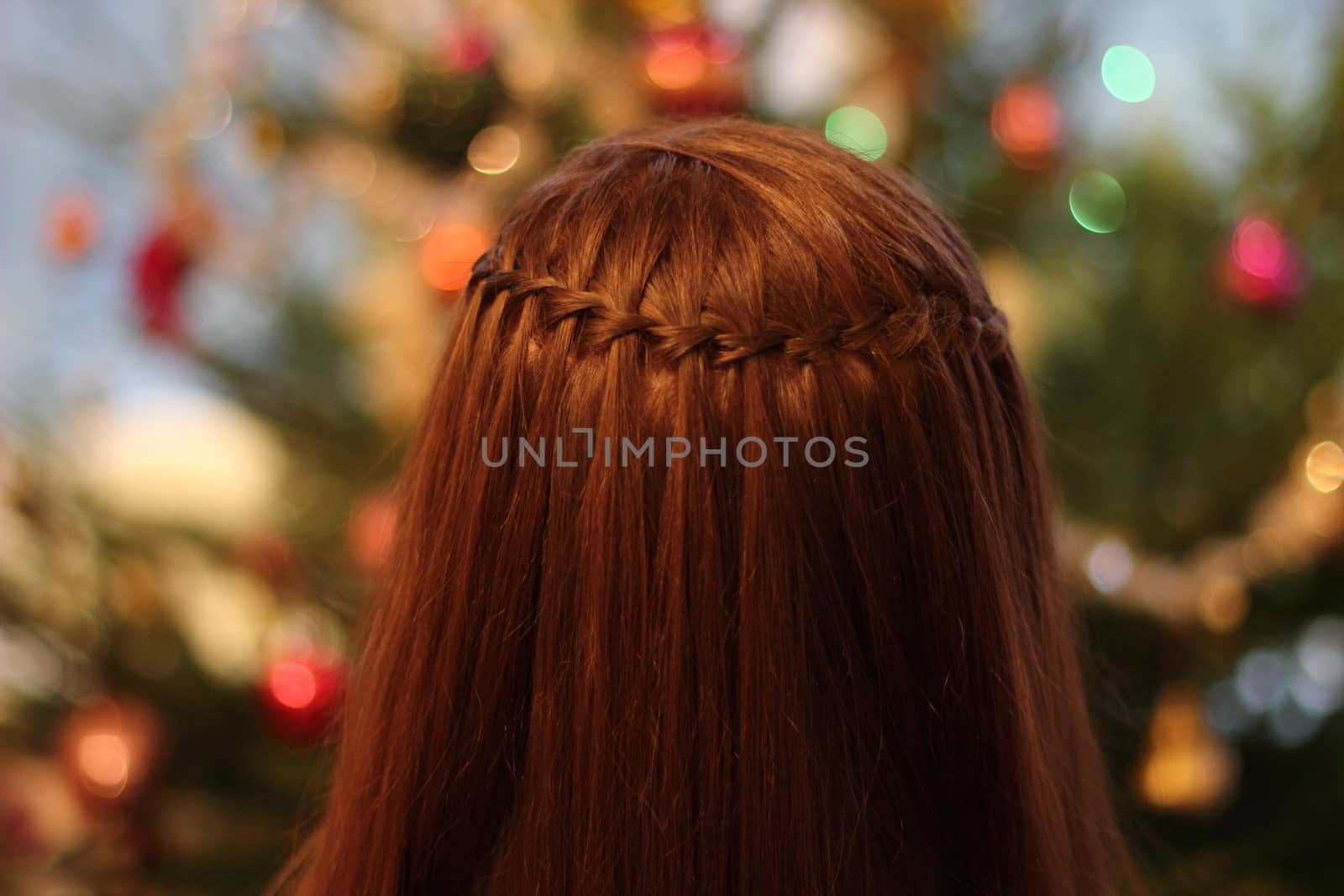 hairstyle with braids.