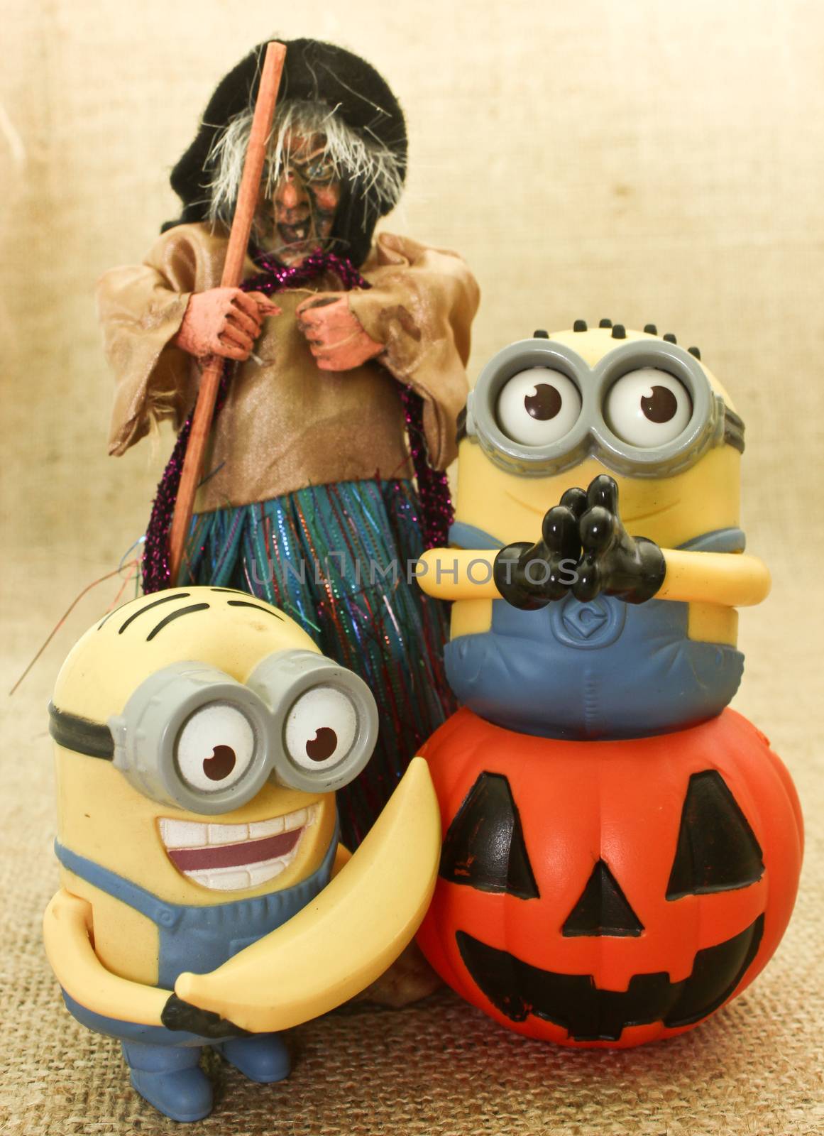 Halloween Minions Playing with Jack the Lantern Pumpkin & Ugly Witches, trick or treat