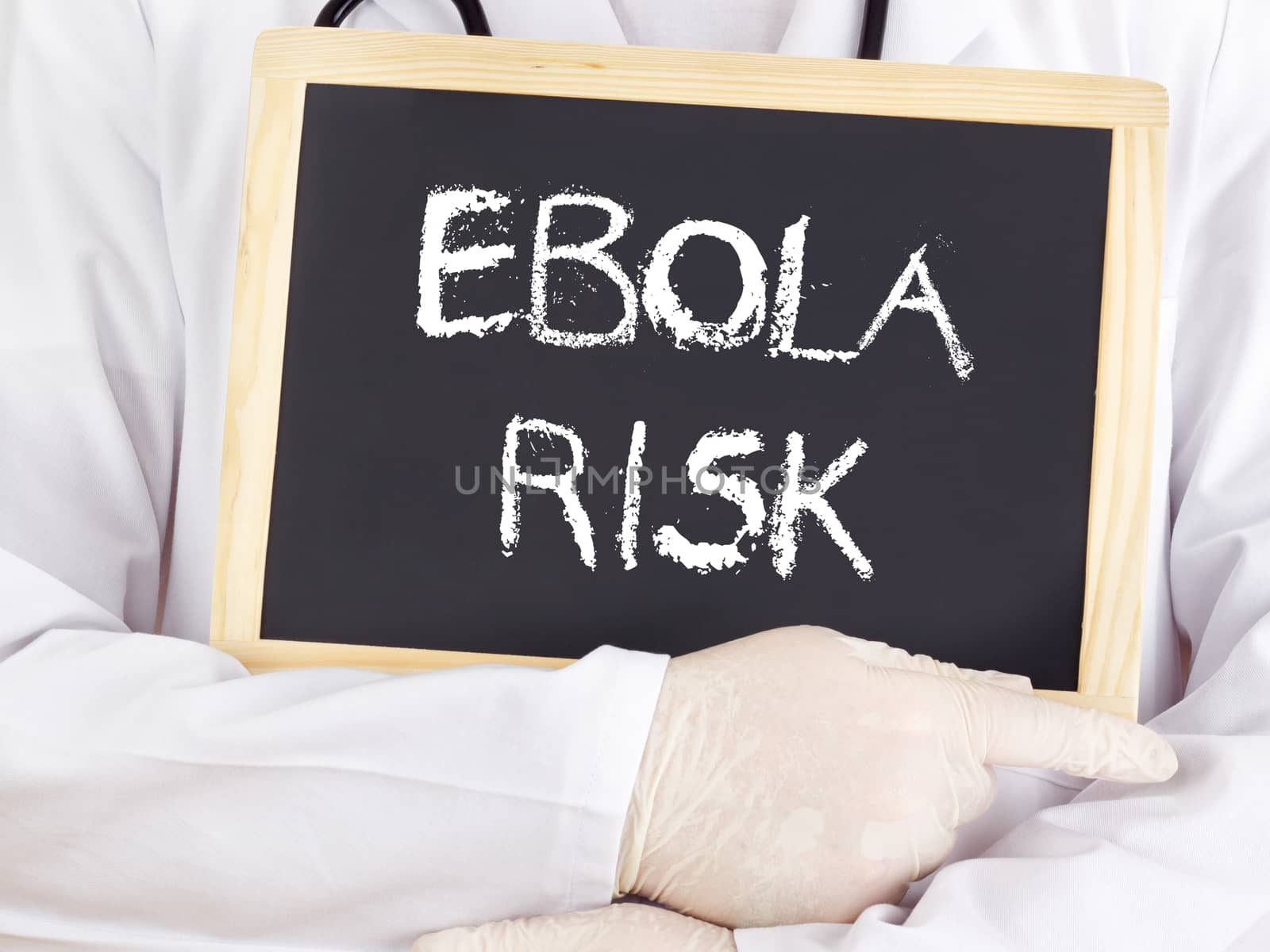 Doctor shows information: Ebola risk