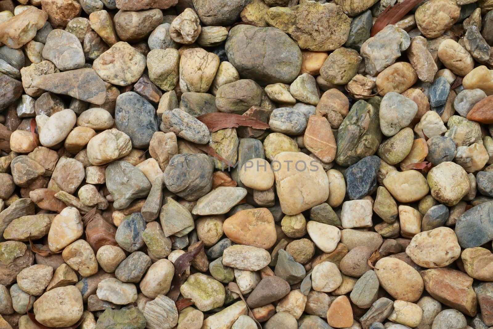 Image of walkway made of pebbles.