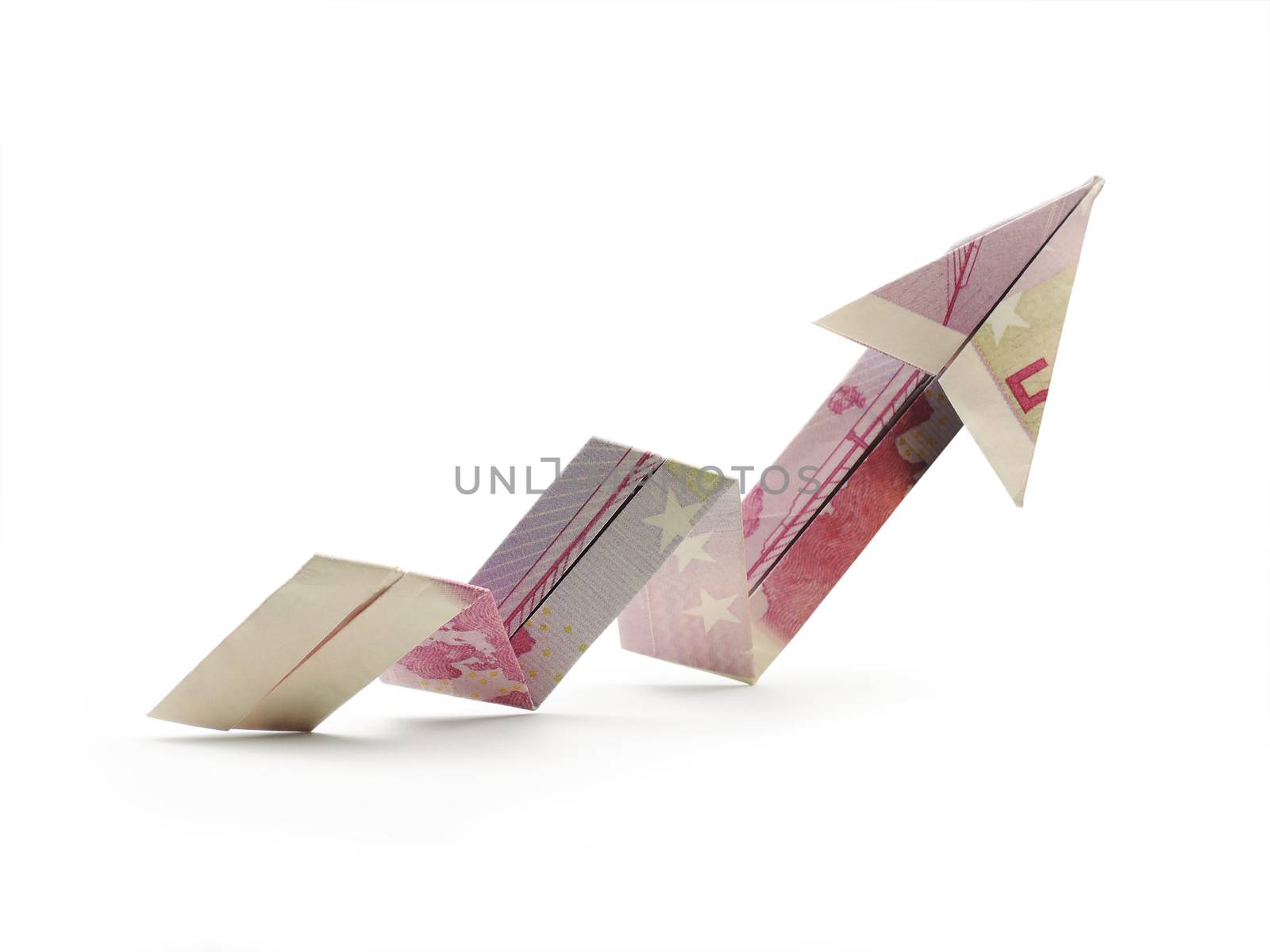 origami arrow of five hundred banknote