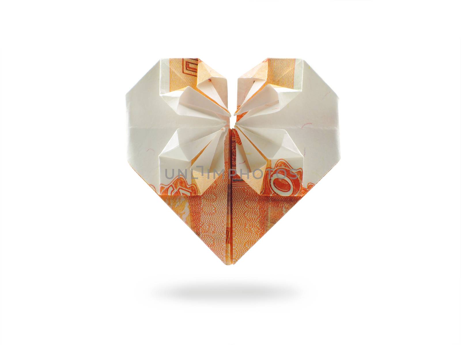 origami heart of five thousand ruble banknote by butenkow