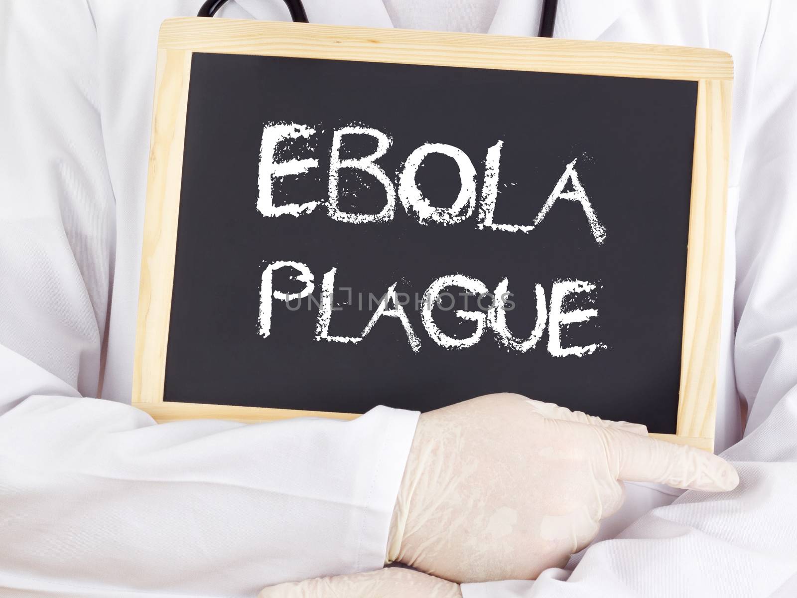 Doctor shows information: Ebola plague