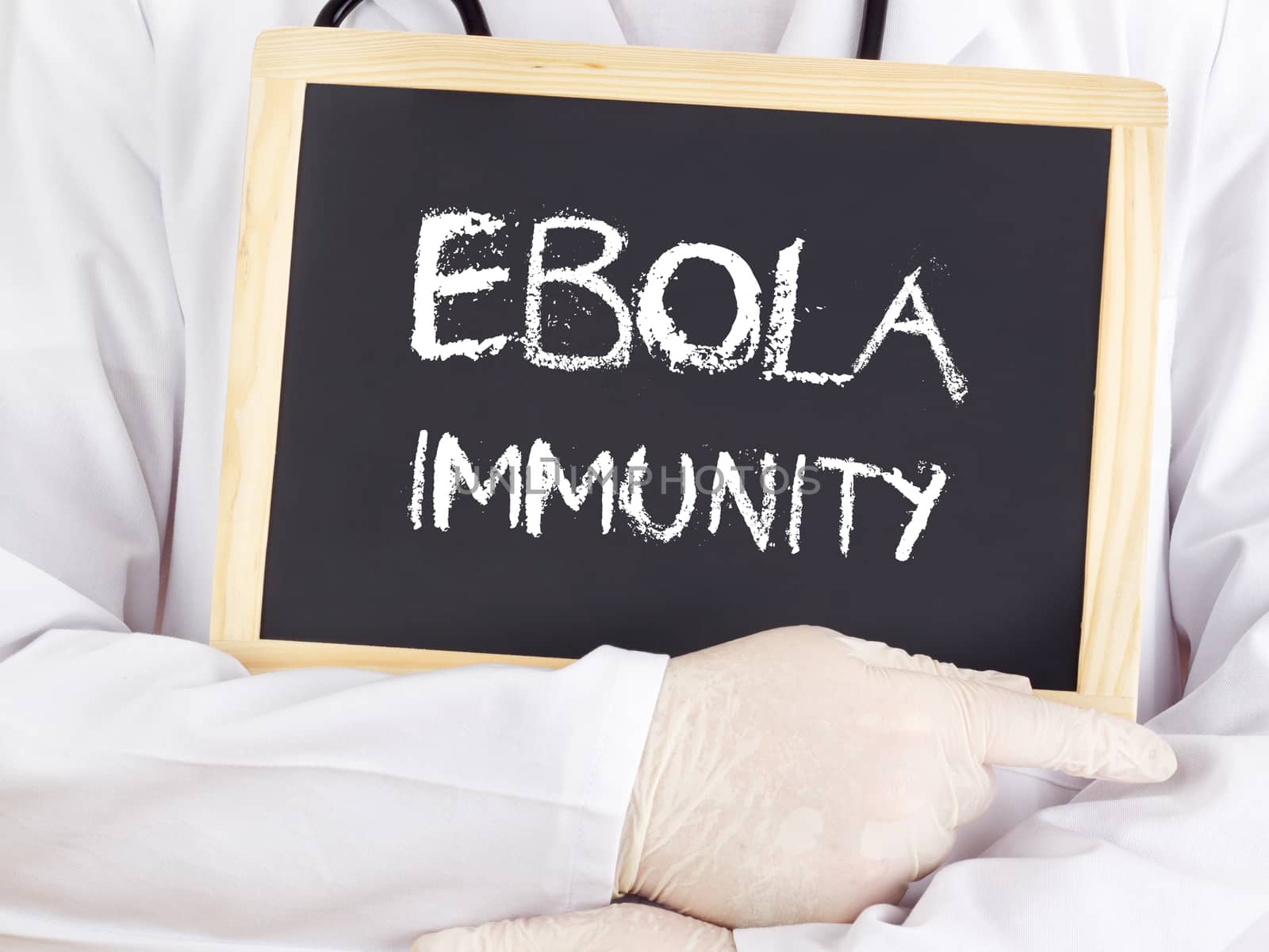 Doctor shows information: Ebola immunity