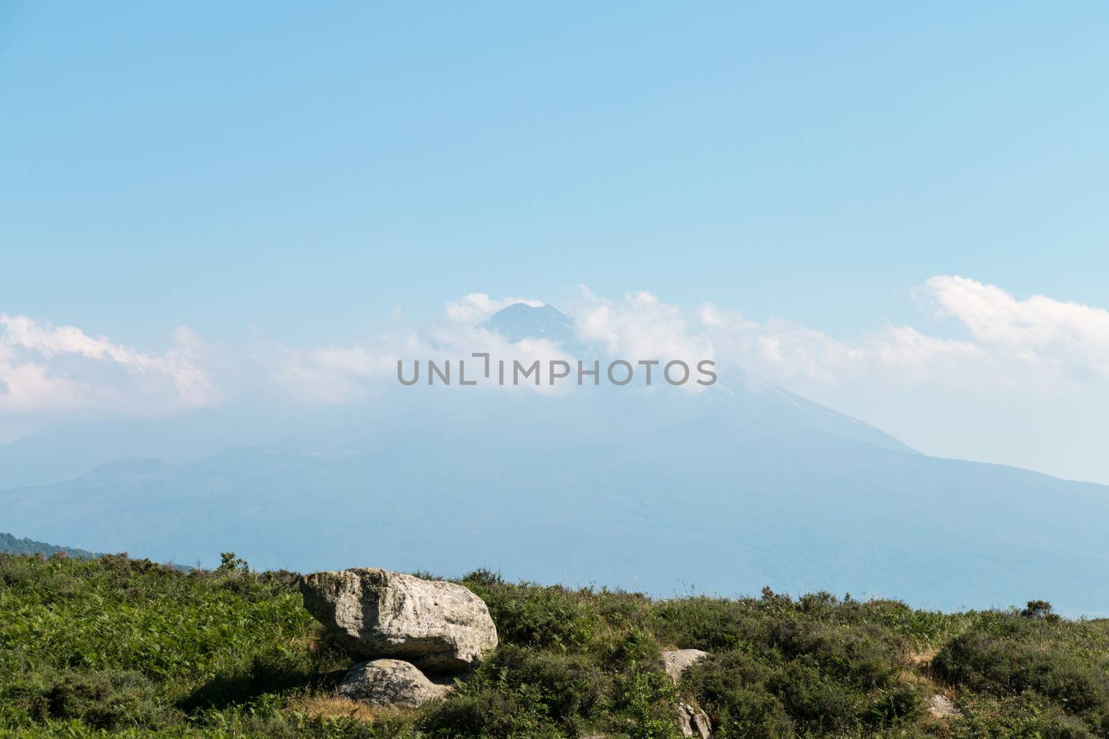 Mount Etna active europe volcano