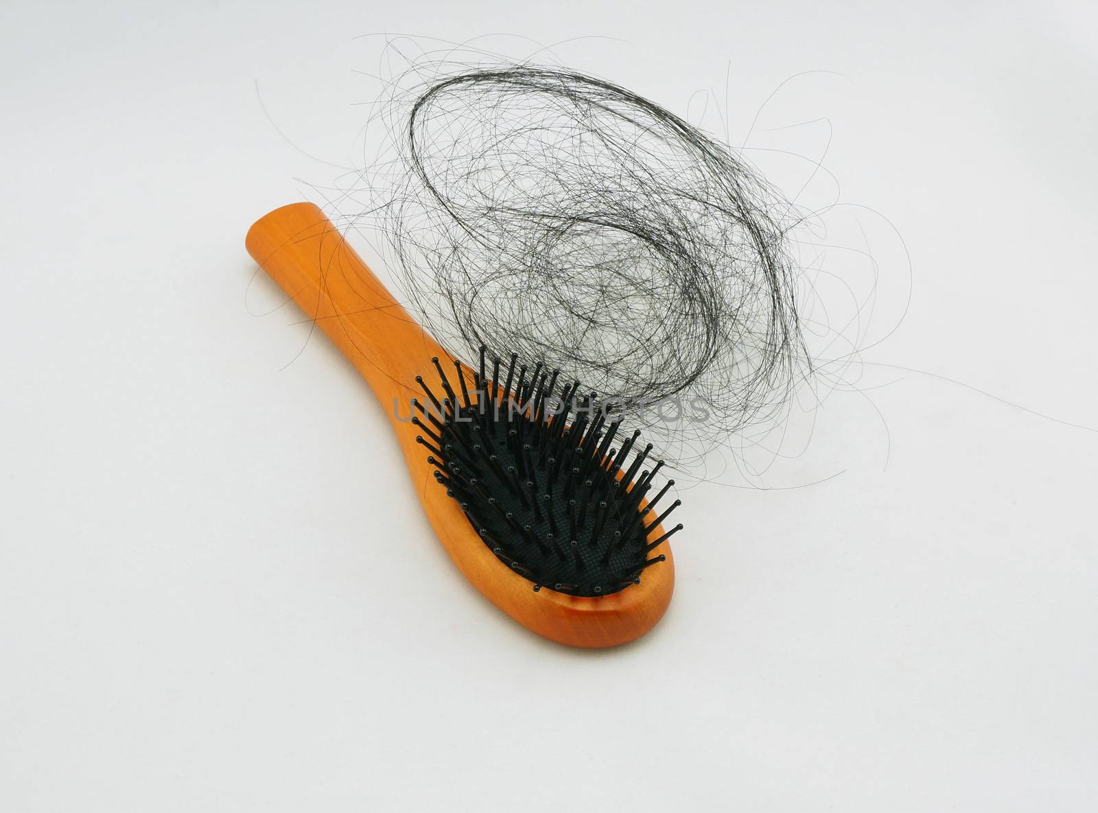 Hair fall and brush by ninun