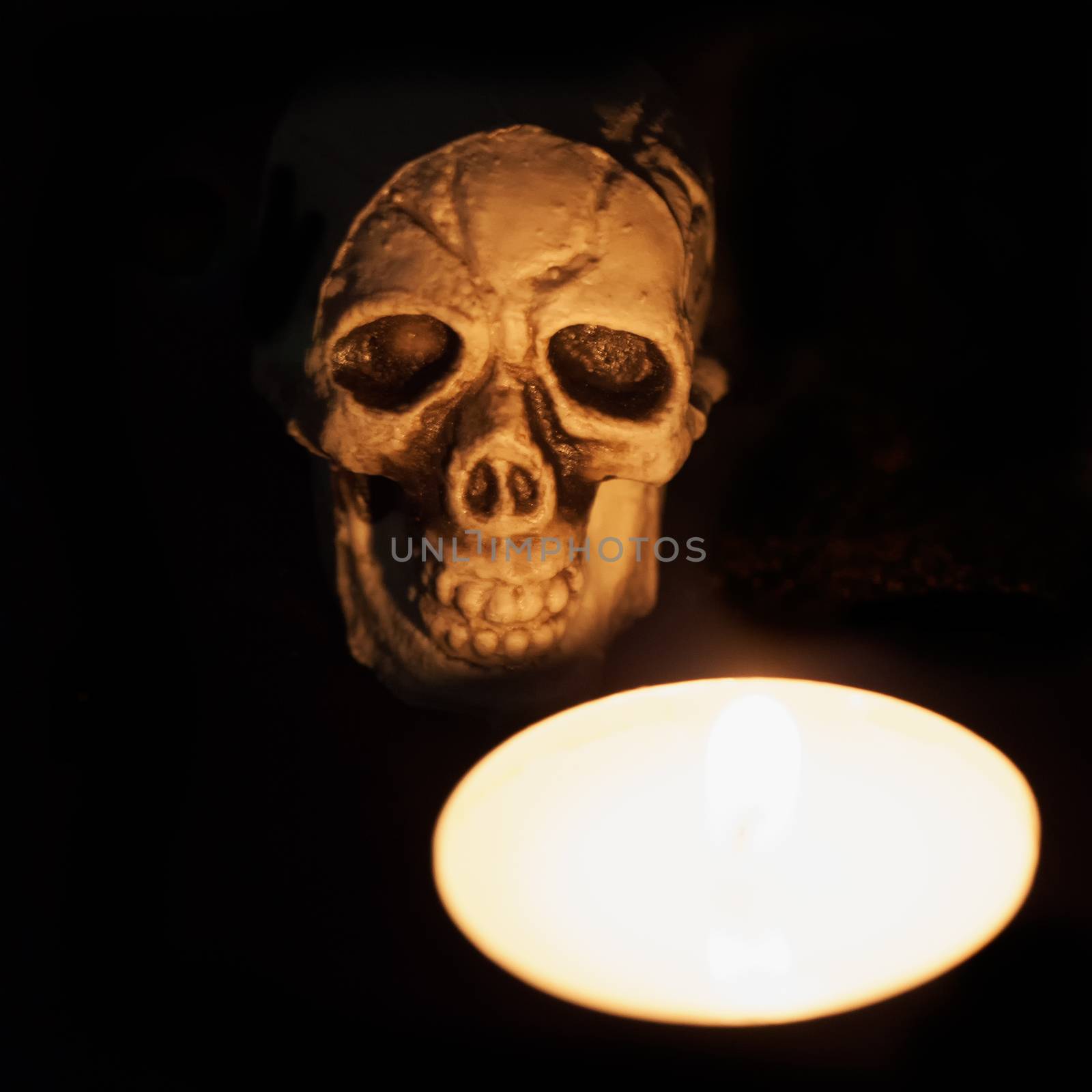 Skull and candle by Koufax73
