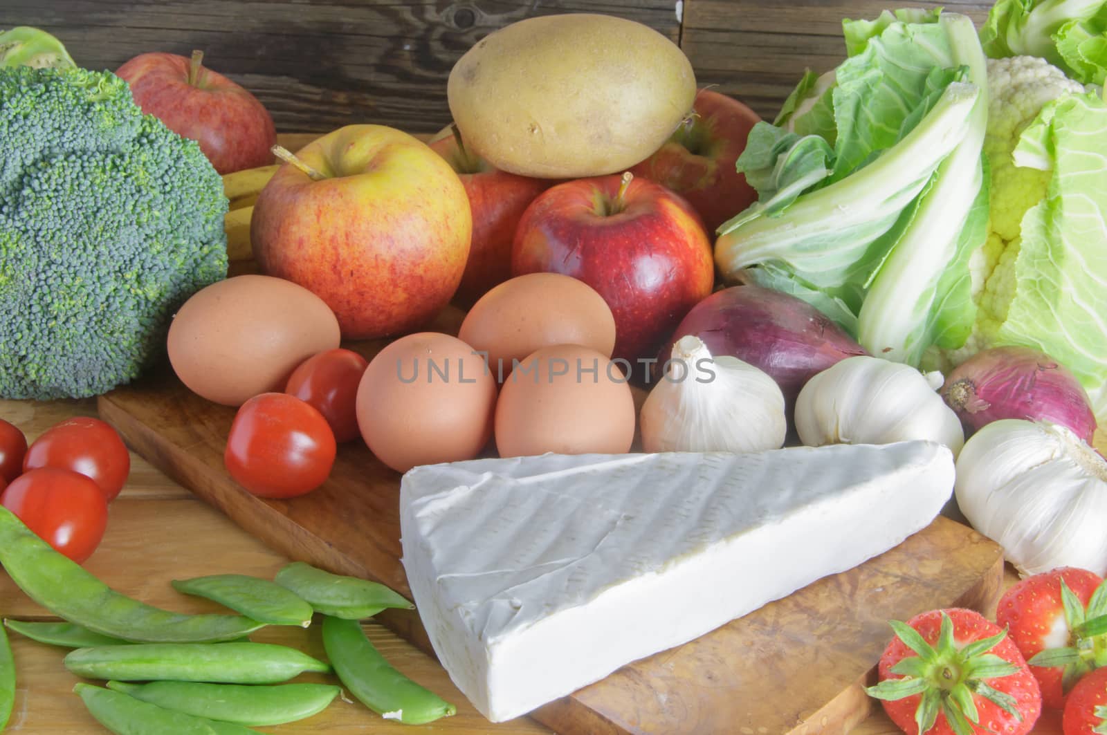 Fresh organic produce including fruits, vegetables and dairy 