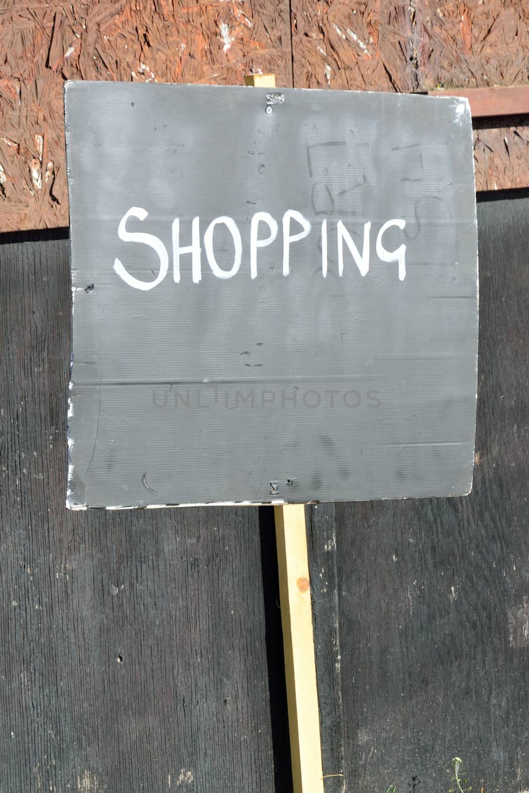 Shopping sign on Blackboard by pauws99