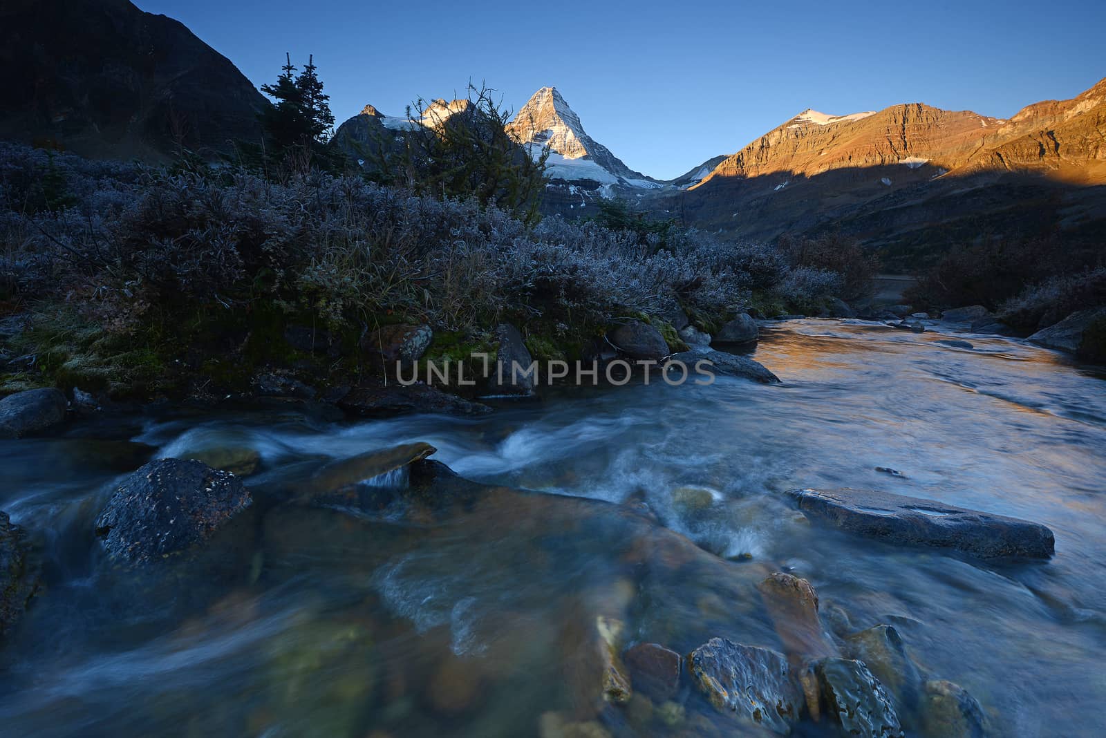 Mountain with blue sky by porbital