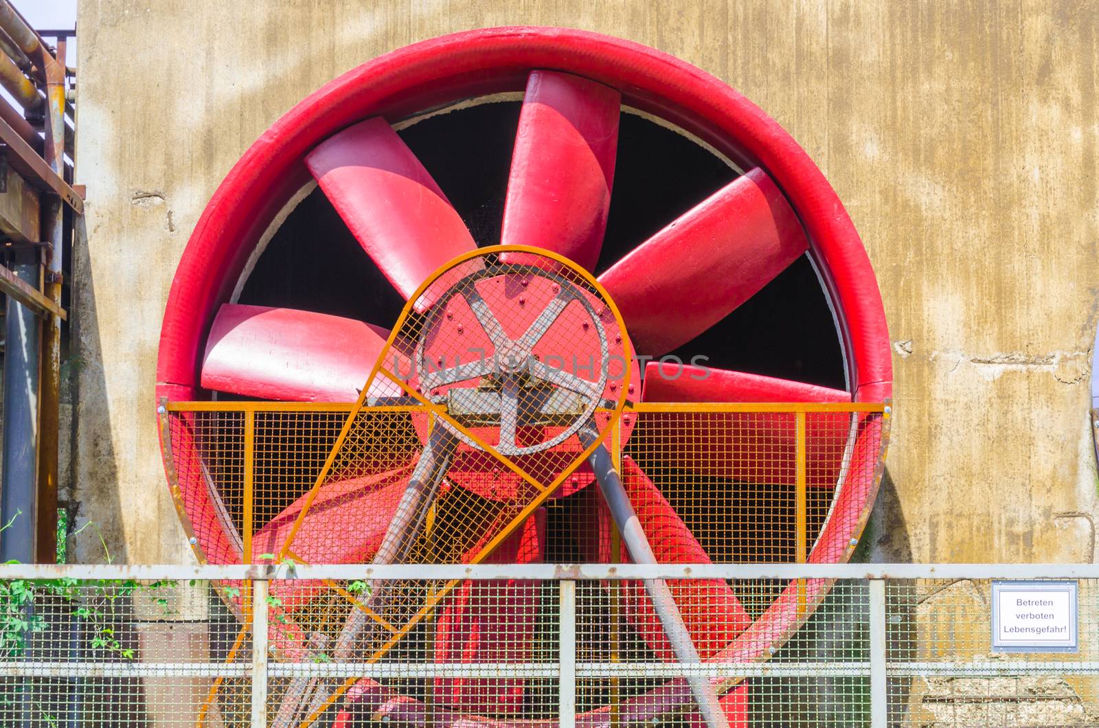 Industrial building, cooling tower, rotor by JFsPic