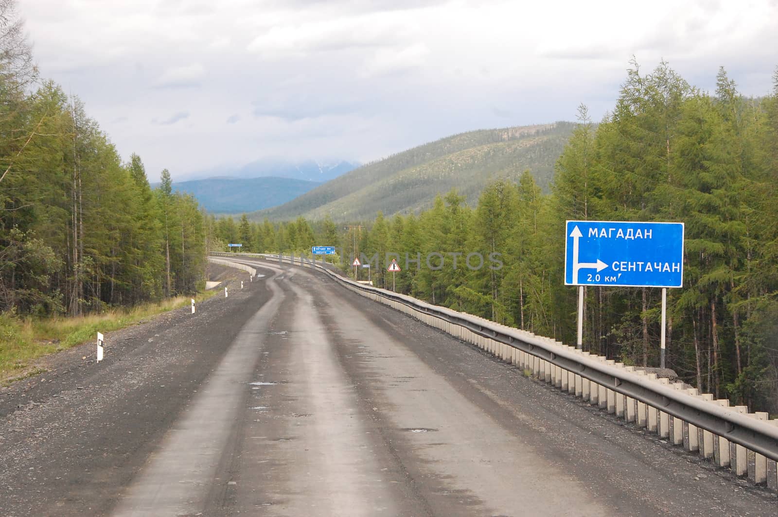 Gravel road Kolyma to Magadan highway at Yakutia by danemo