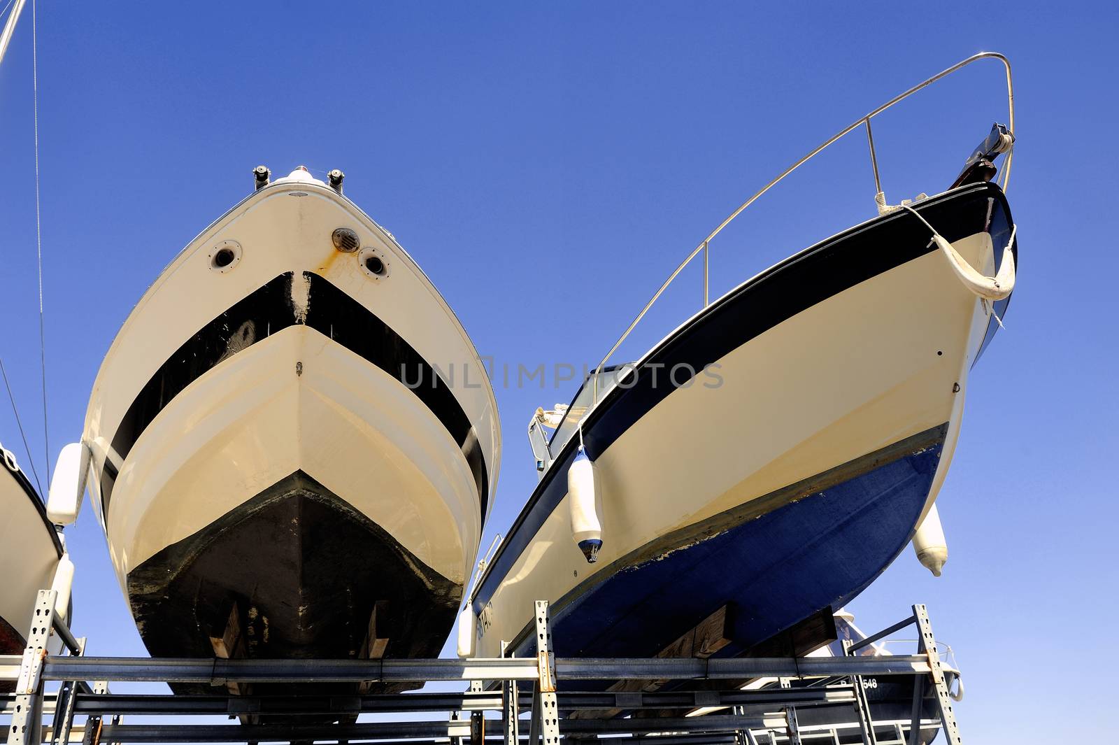 company of guarding and storage of boats by gillespaire