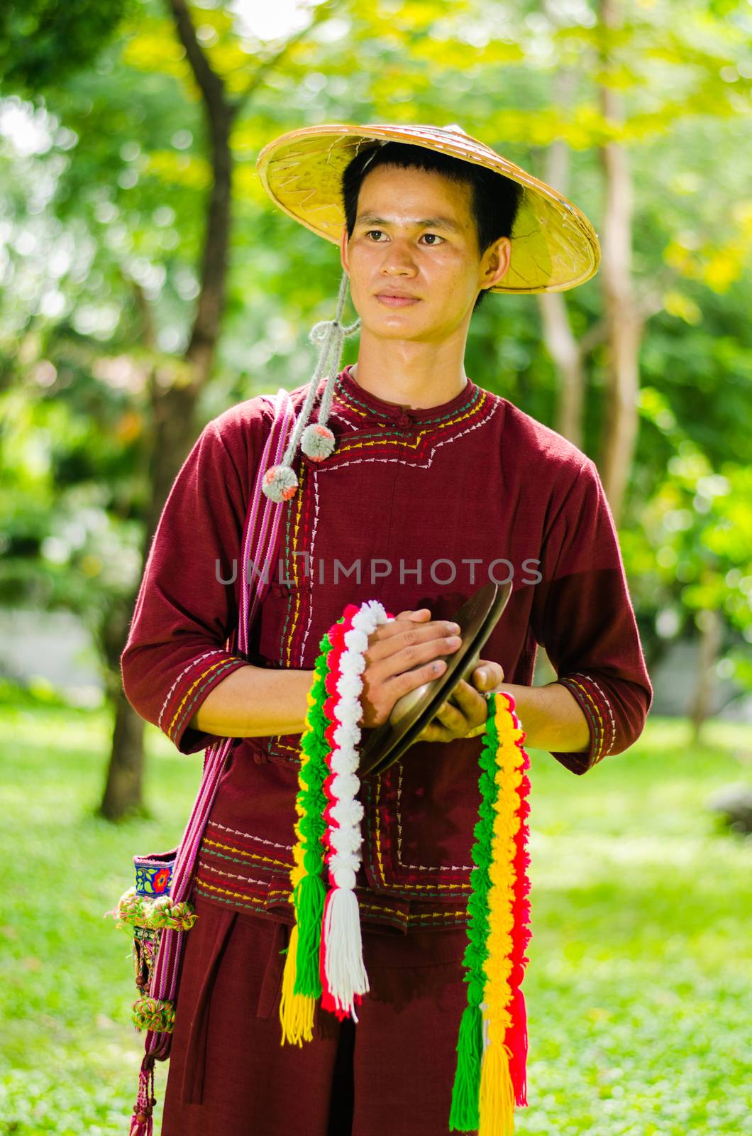 BANGKOK -THAILAND NOVEMBER 2: Unidentified Tai Yai (ethnic group living in parts of Myanmar and Thailand) in Tribal dress for photograph at on November 2, 2014 in Bangkok,Thailand.