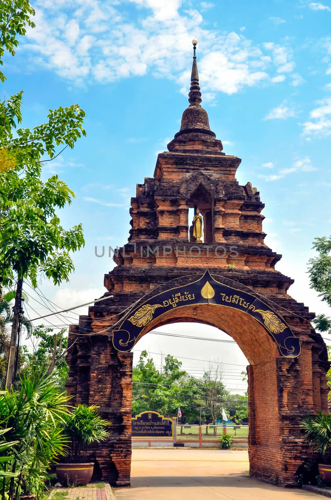 The Beautiful of Wat Phrathat Pha-Ngao is public temple in Chiang san, Chiang Rai,Thailand.