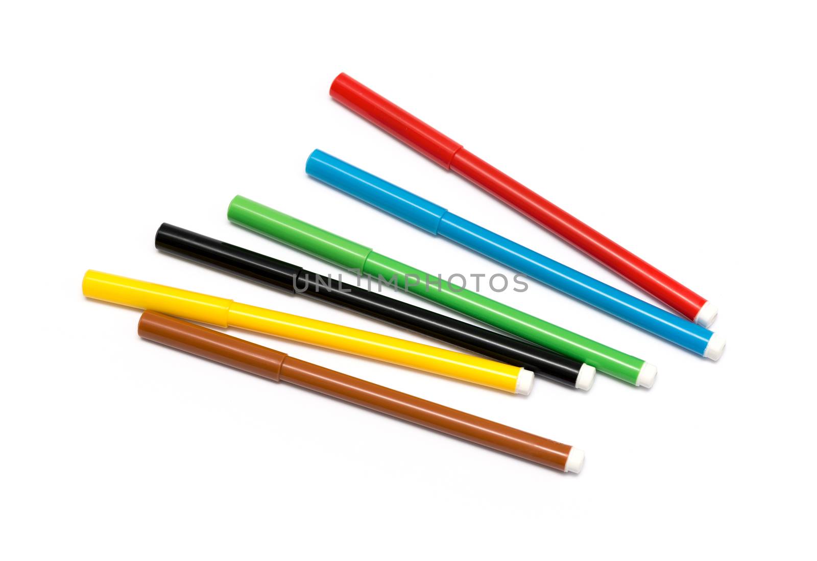 set of felt-tip pens of different colors