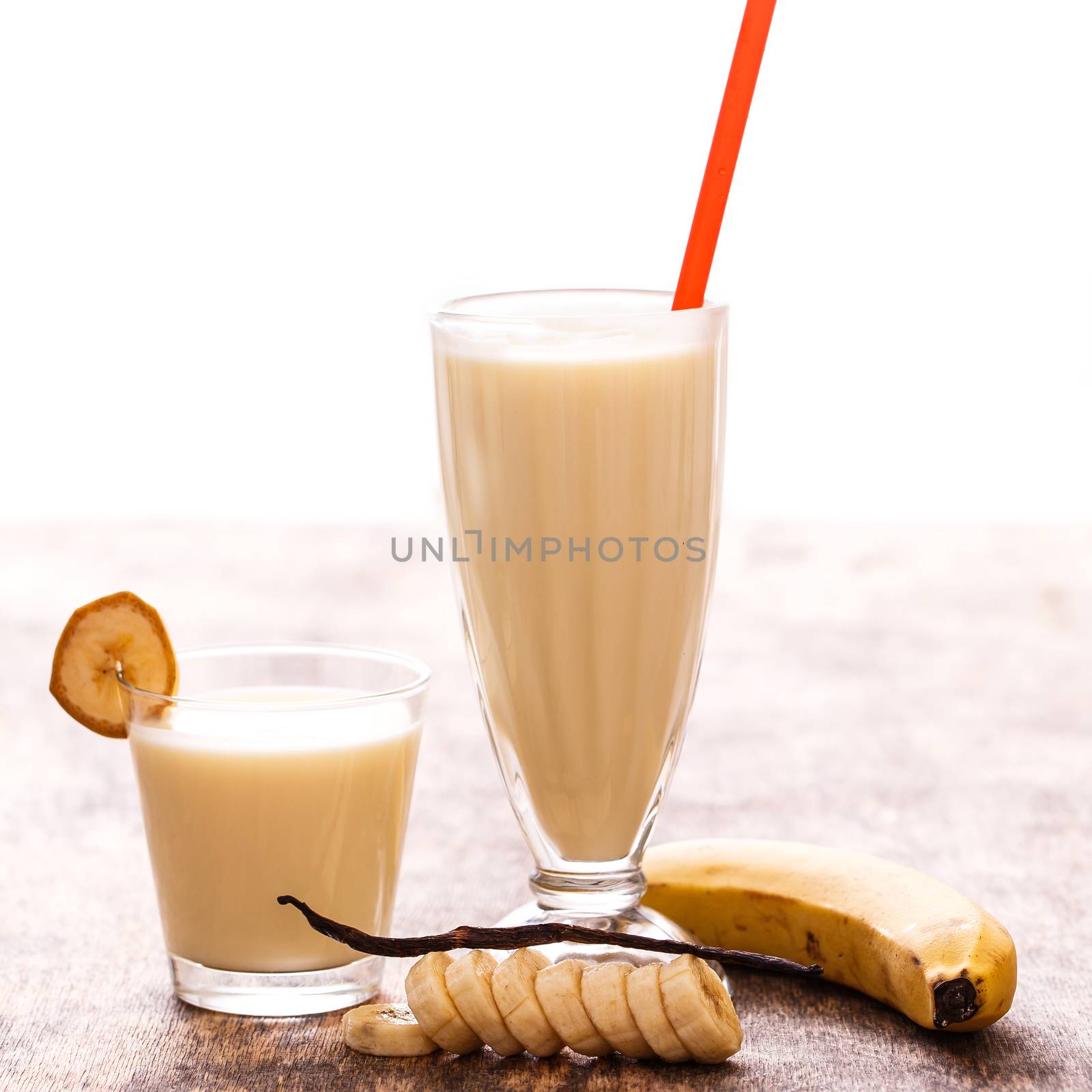 Delicious banana milkshake by rufatjumali