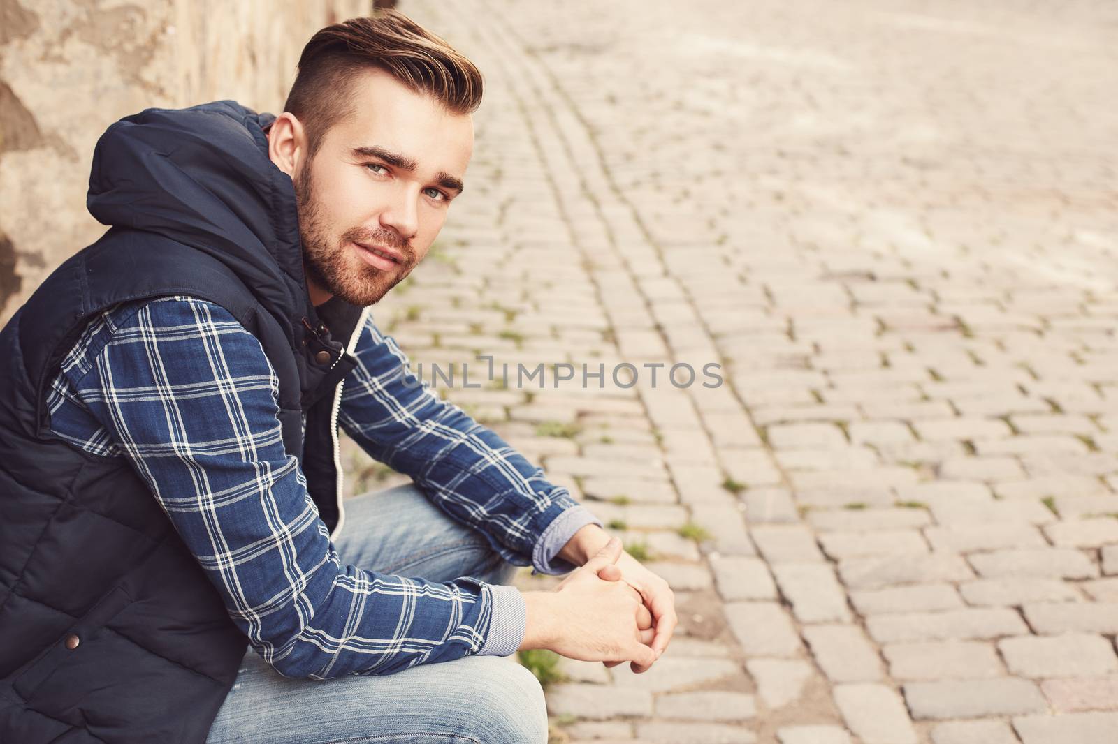 Fashion. Attractive man on the street