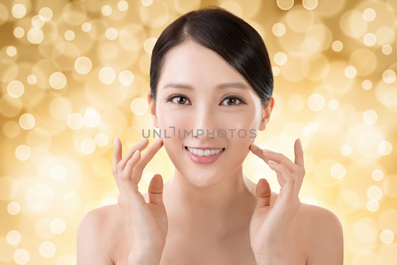 Asian beauty face closeup portrait with clean and fresh elegant lady.