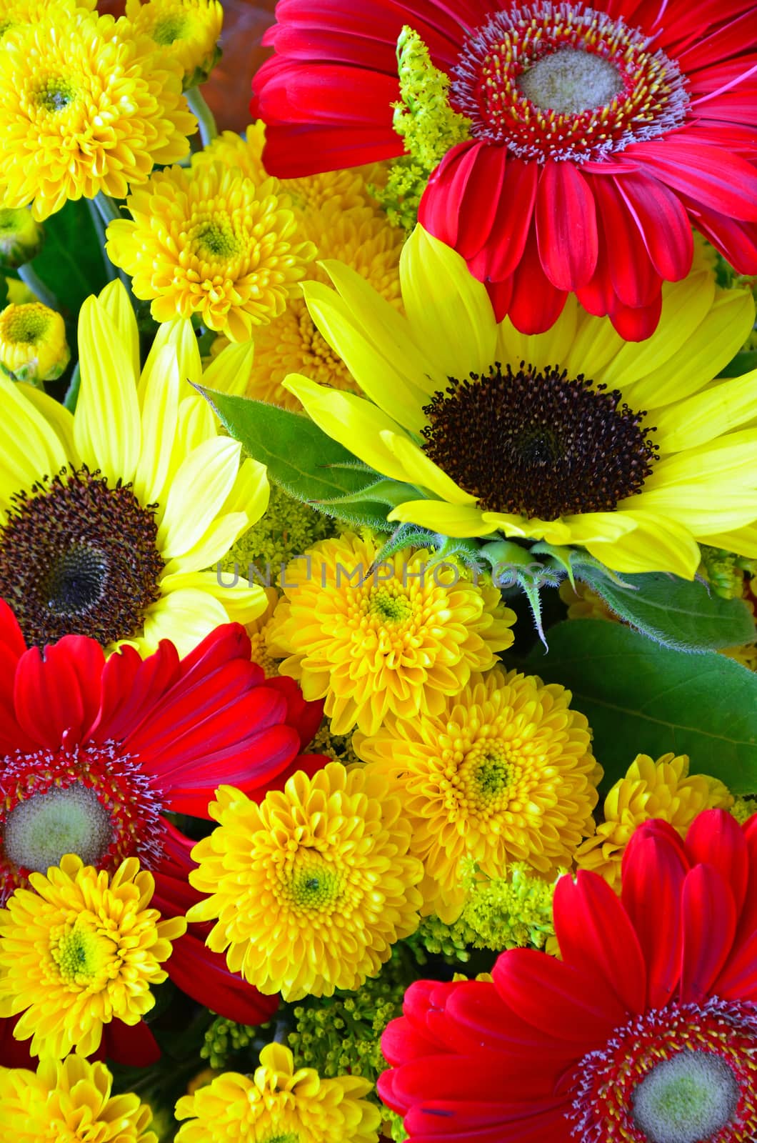 Beautiful colorful autumn floral arrangement