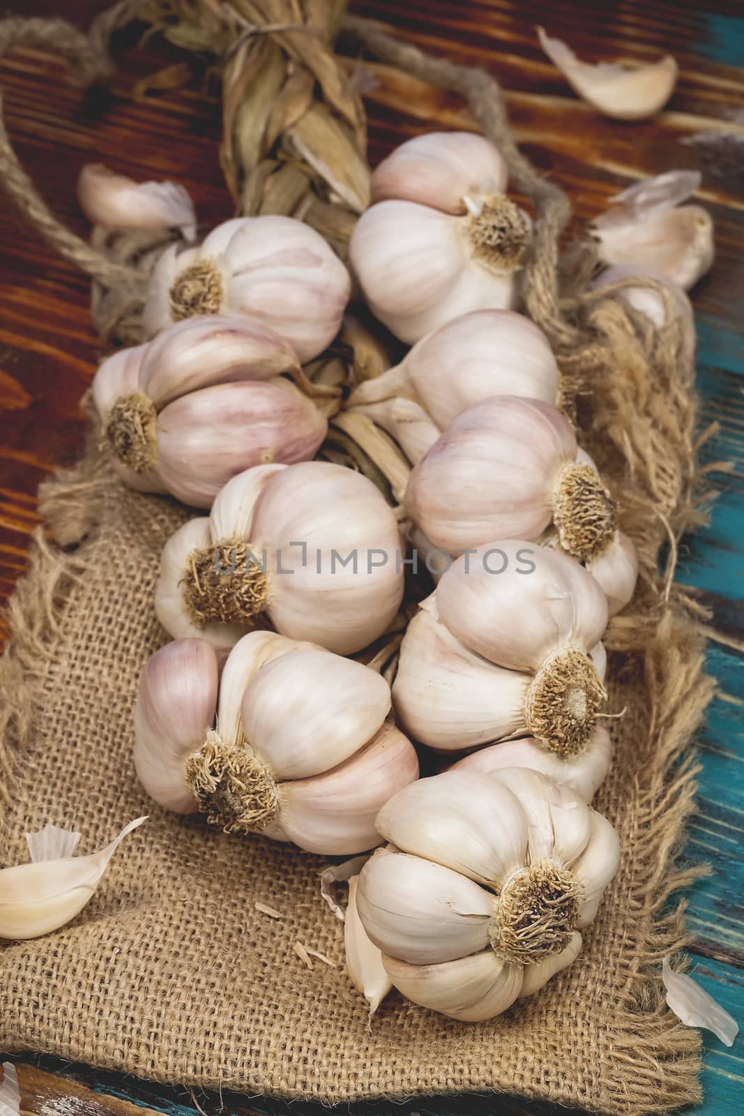 Braided garlic by Slast20