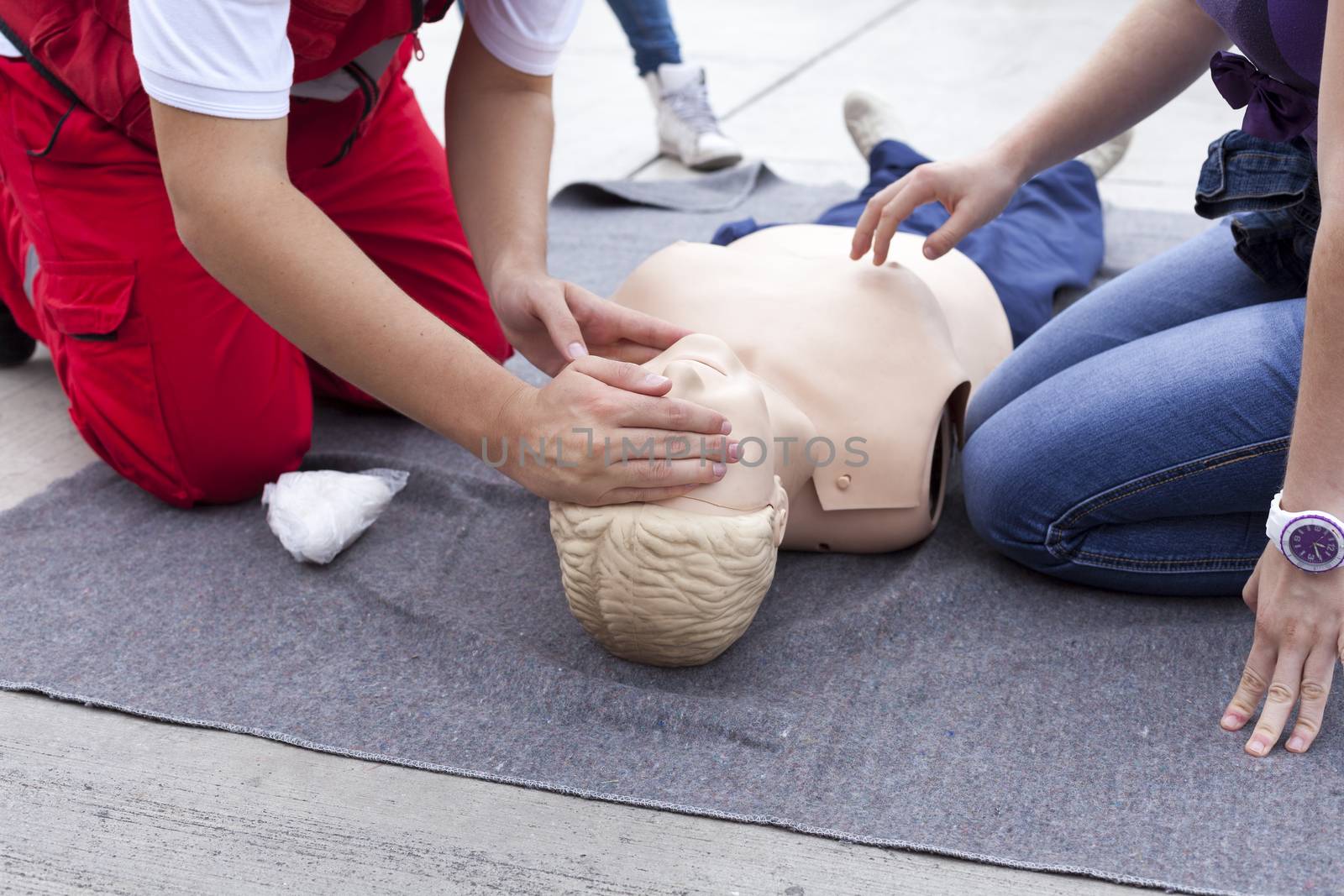 First aid training detail