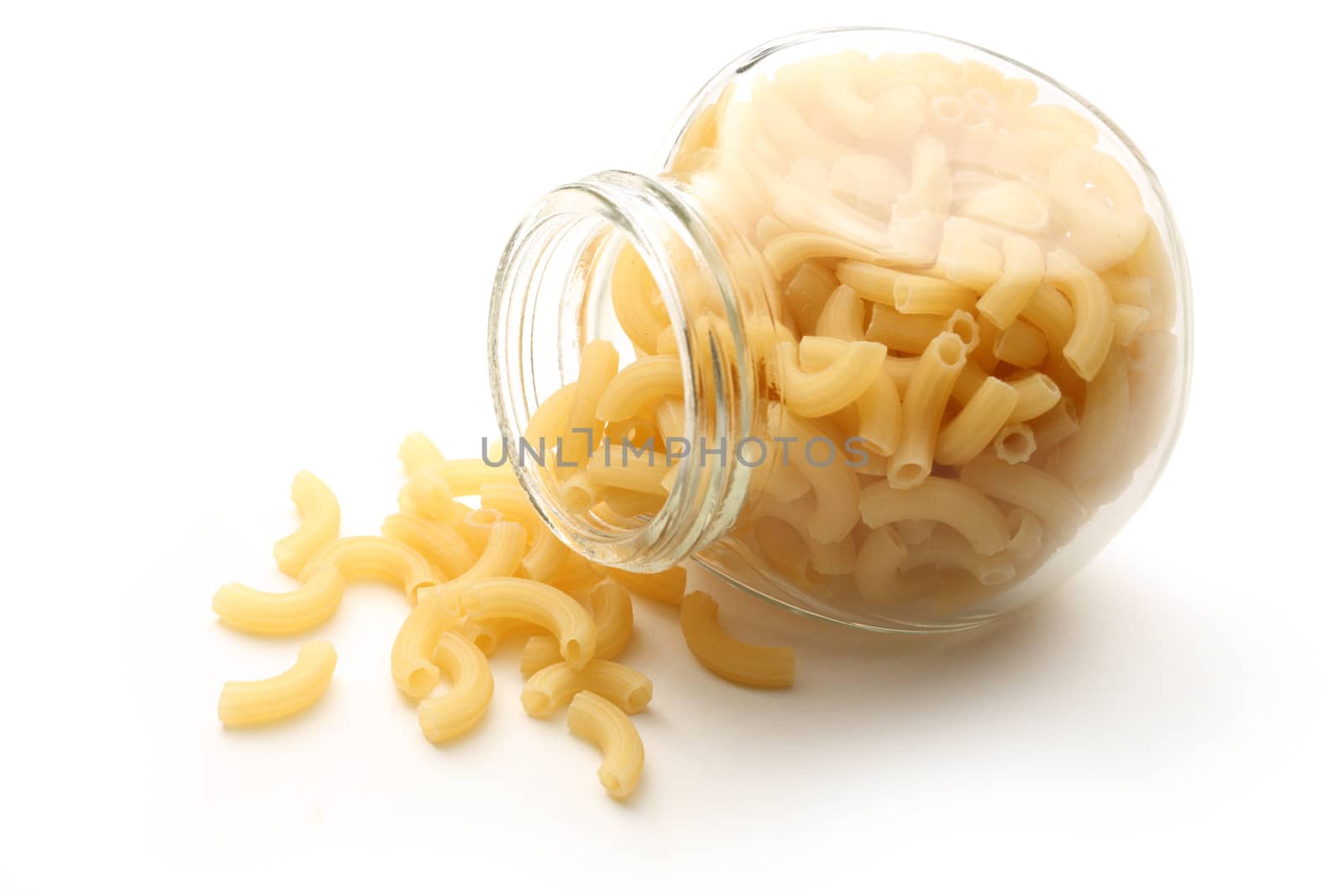Short ribbed pasta tubes in jar