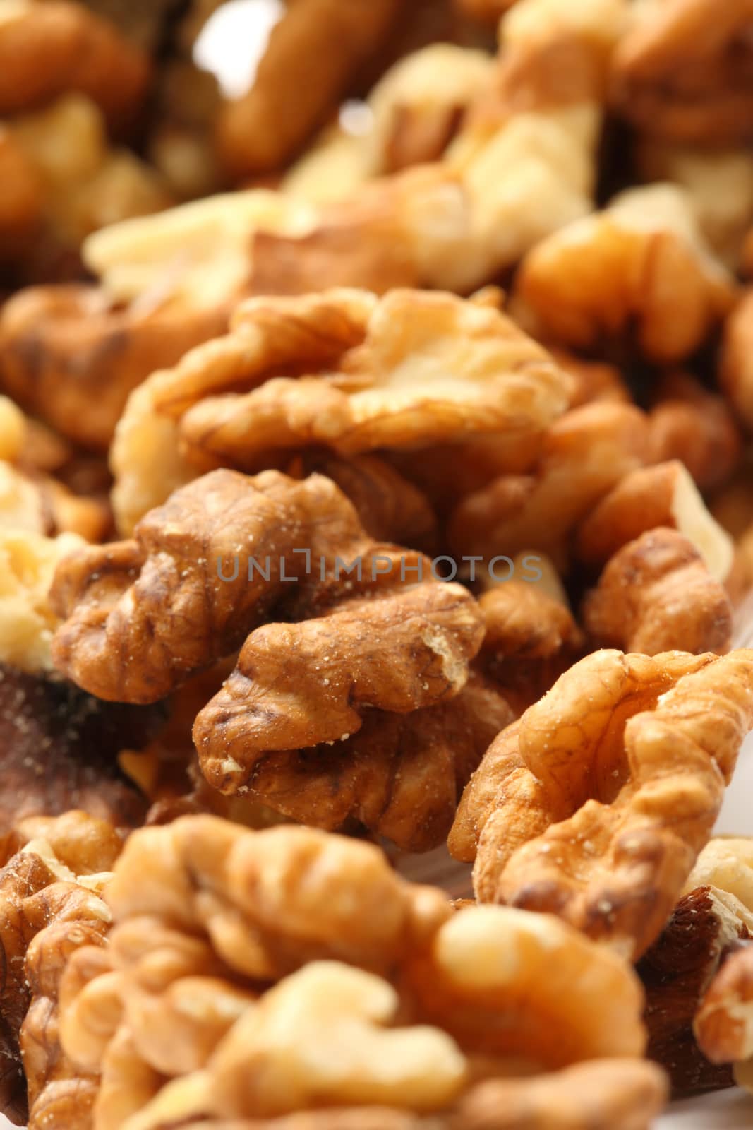 Heap of walnuts by Garsya
