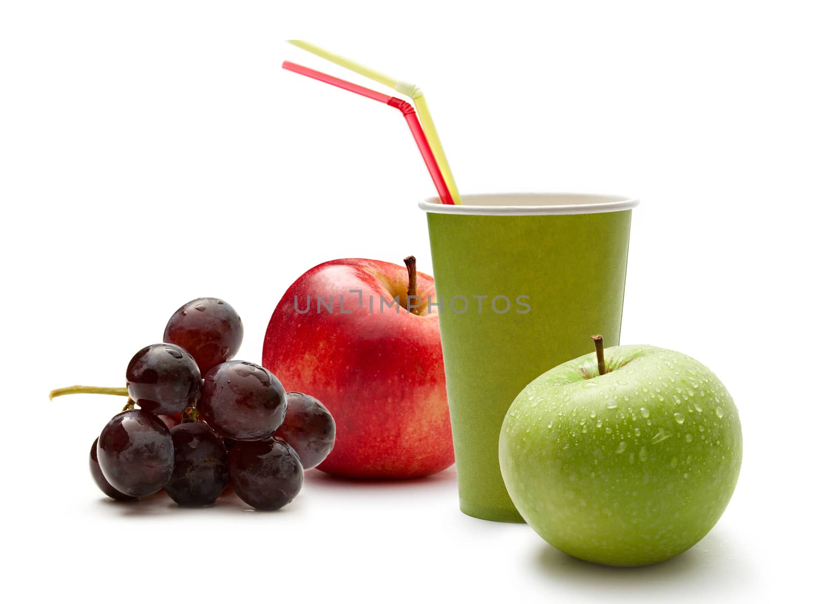 Paper cup with grapes and apples by Garsya