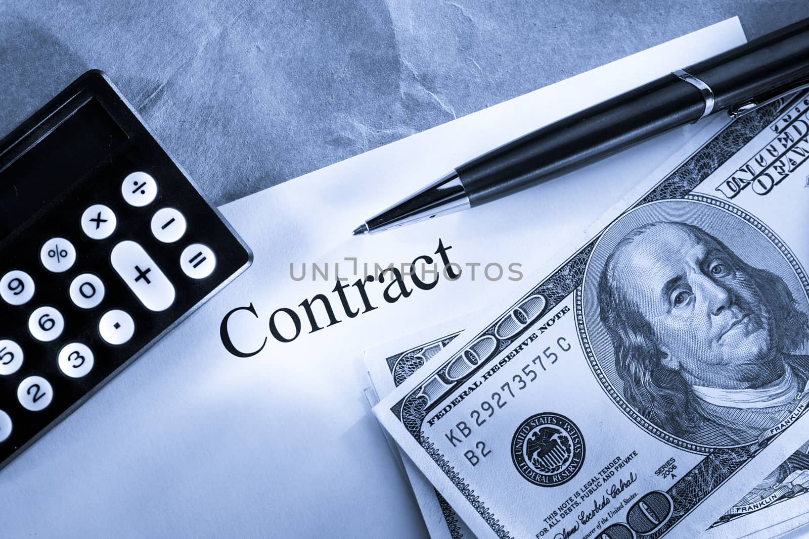 Contract conception with money and calculator by Garsya