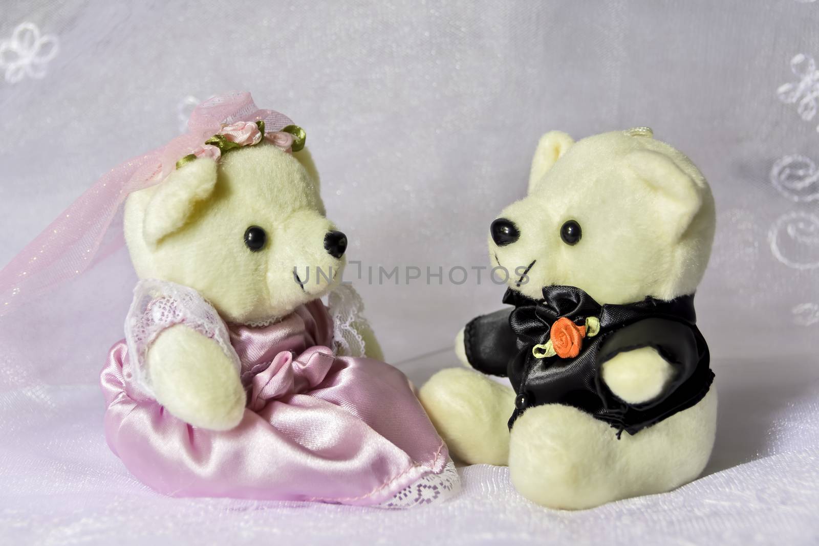 Bride Groom Bear by tonyoquias