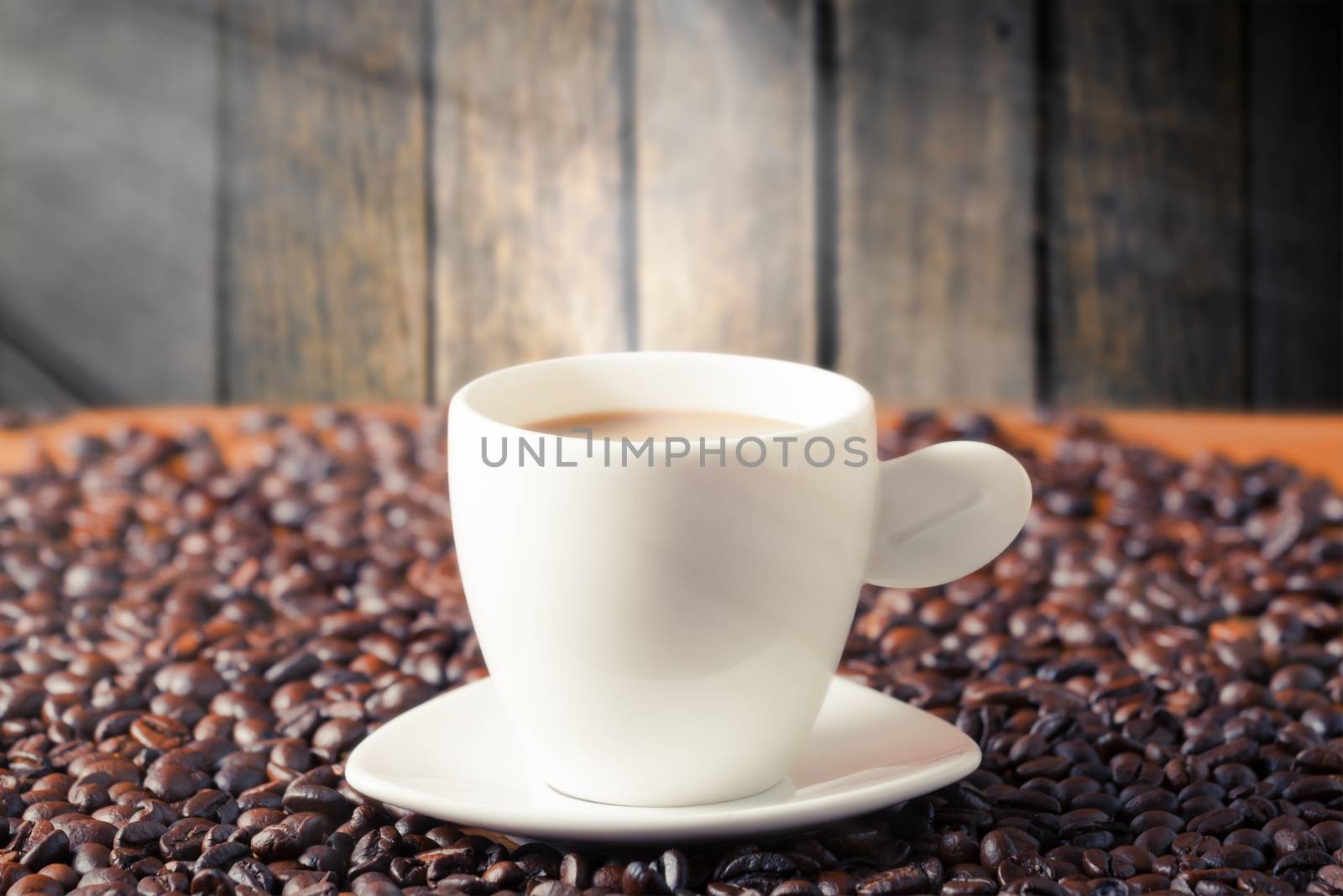 Coffee cup and coffee beans, vintage style