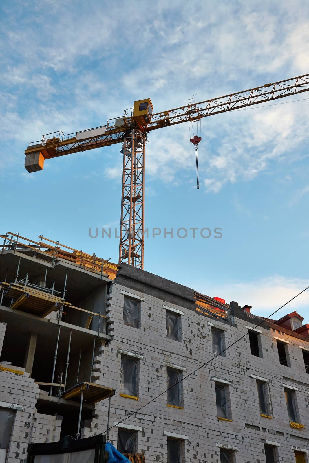 Construction Crane by Gudella