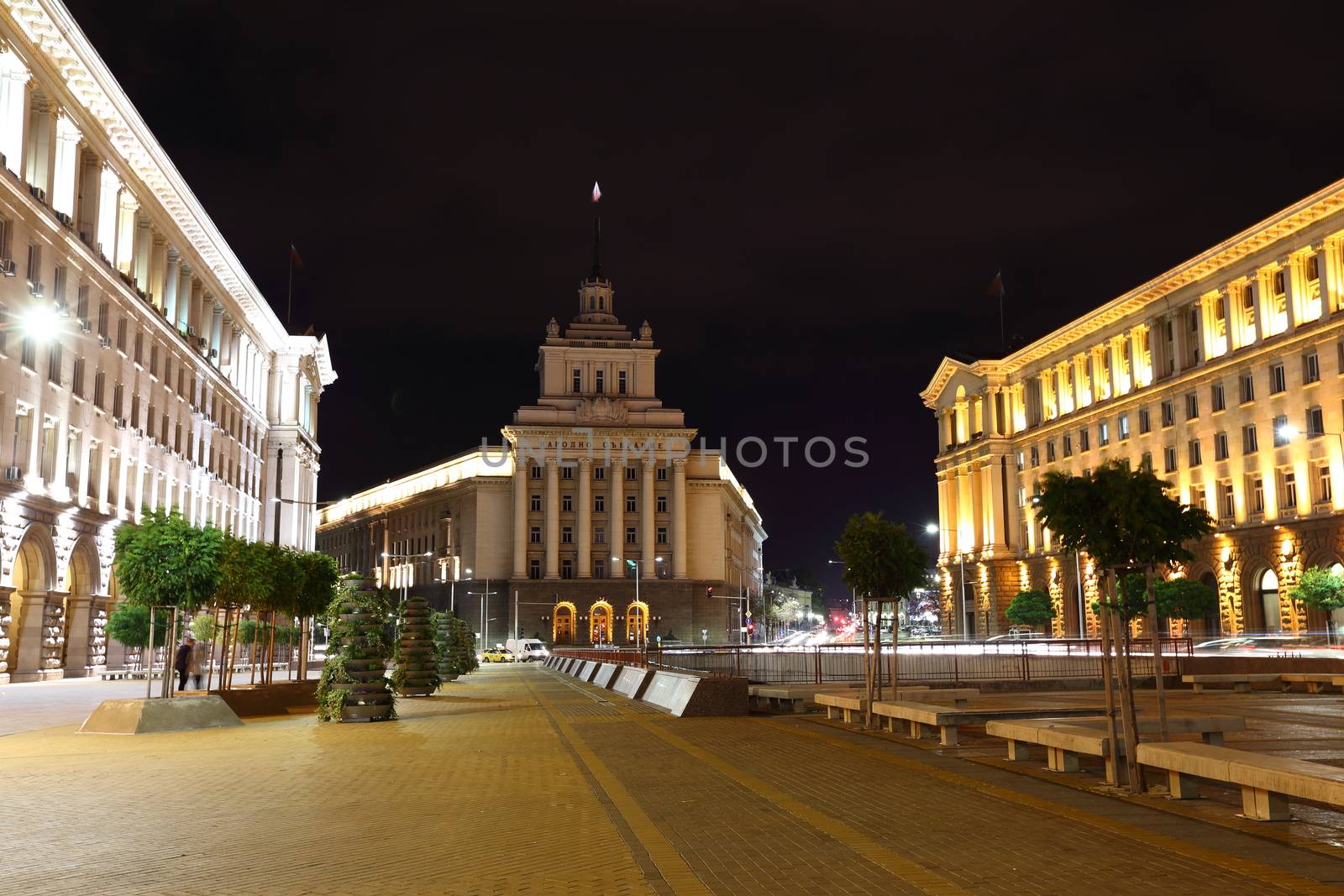 Office house of the National Assembly by alexkosev