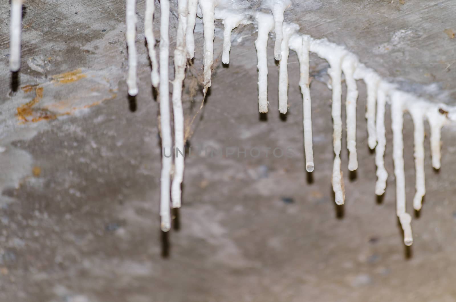 Stalactites, concrete ceiling by JFsPic