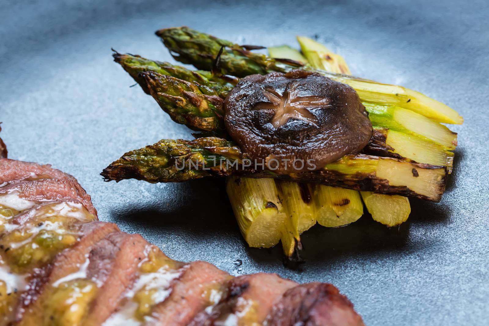 slices of duck fillet by sarymsakov