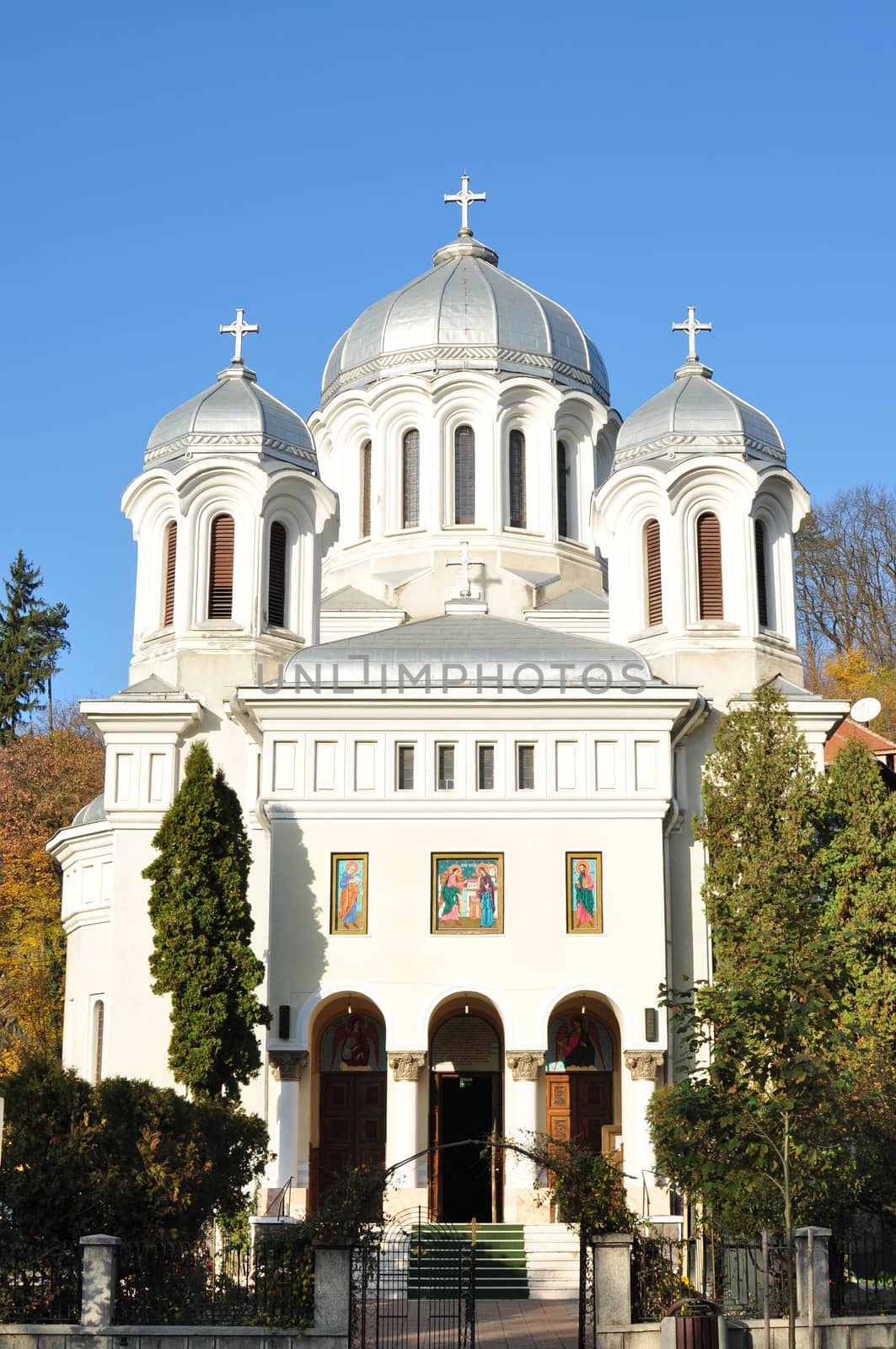 brasov city romania Orthodox church landmark architecture