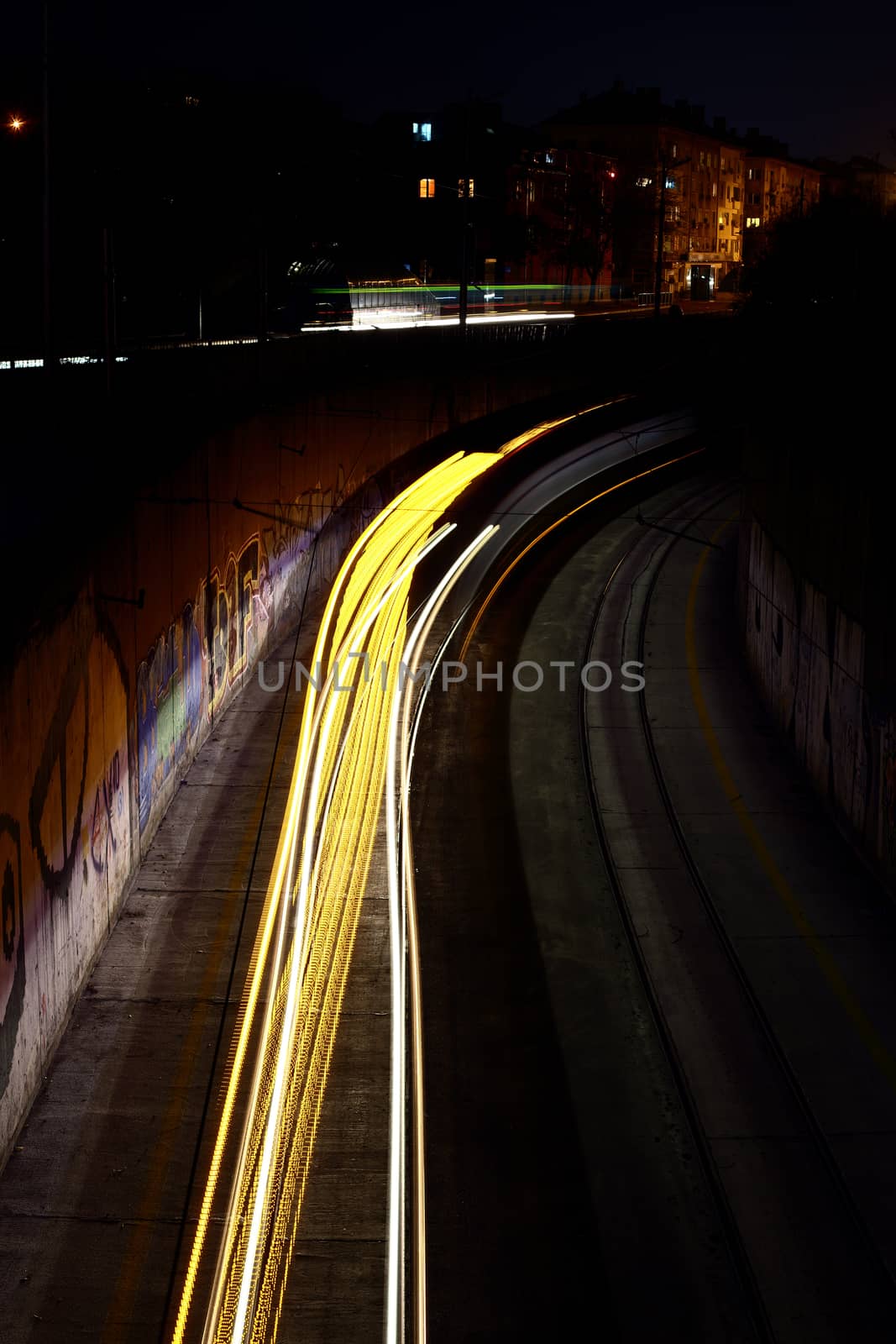 Night traffic by alexkosev