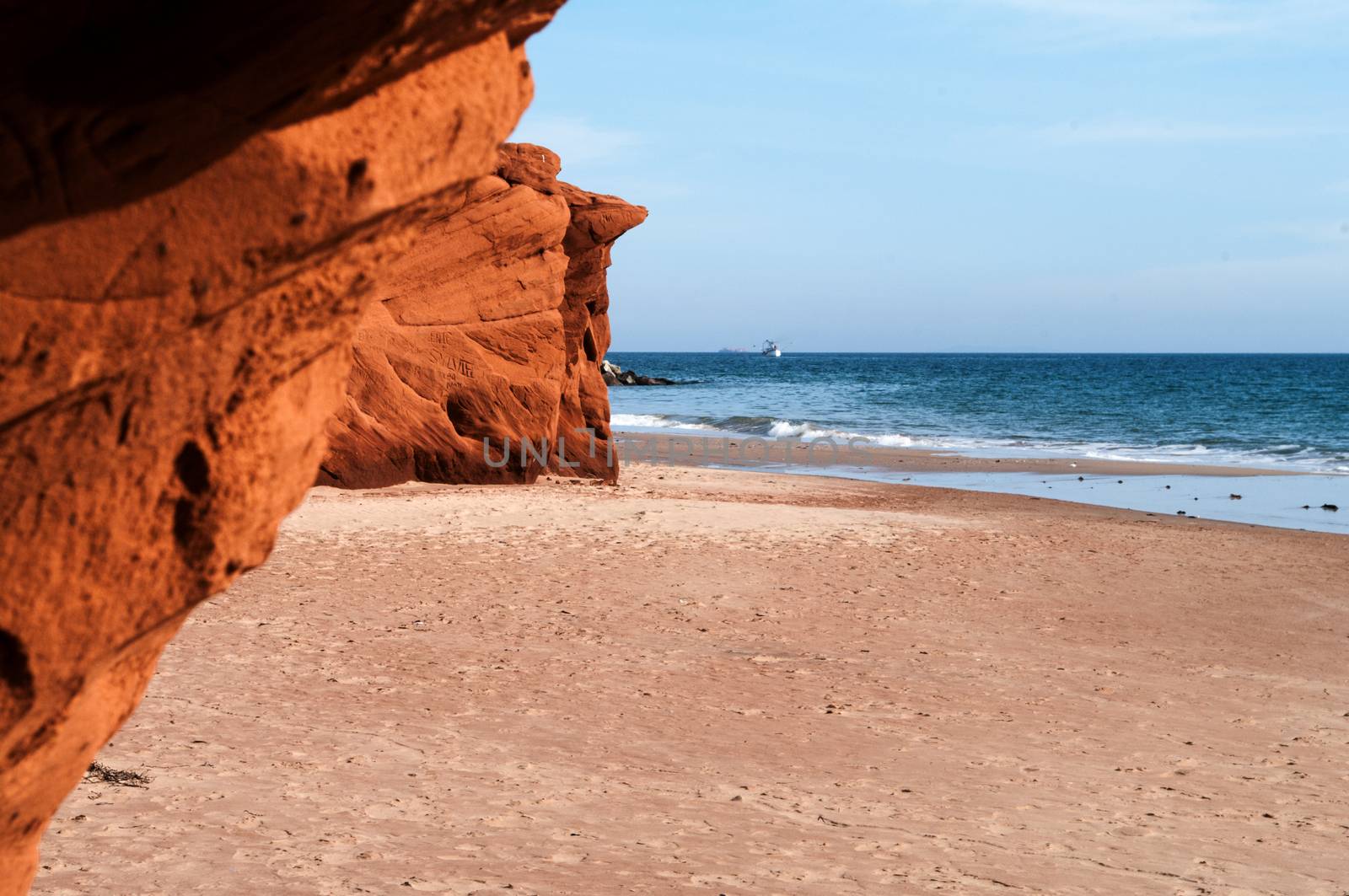 Red Cliffs at Dune de Sud by edcorey