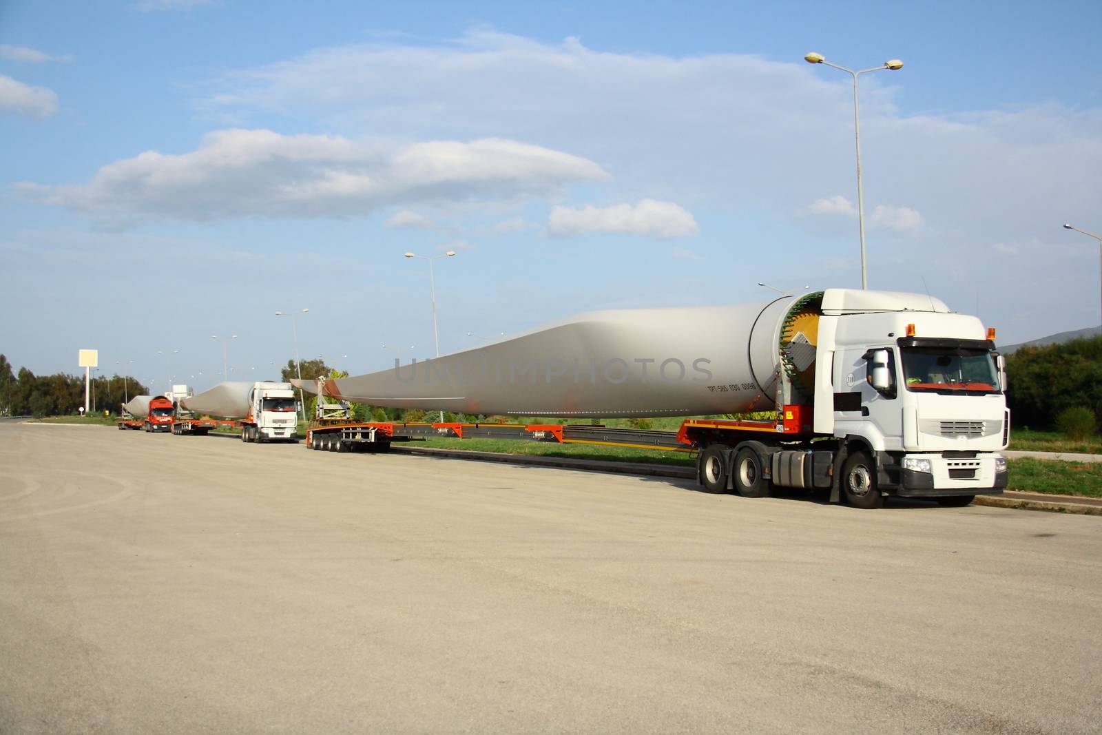 logistic of wind big energy mills on trucks 