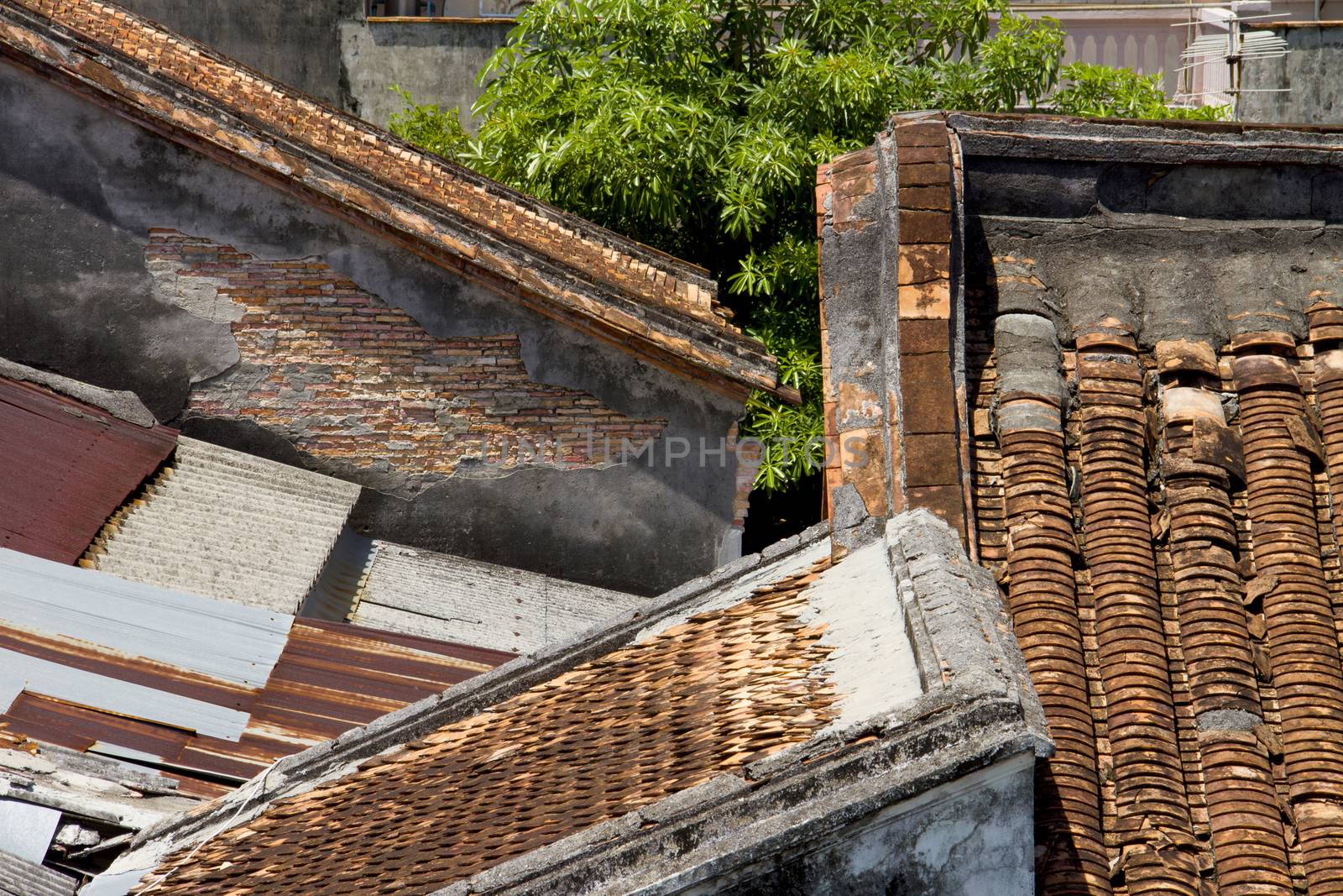 old roof by jee1999