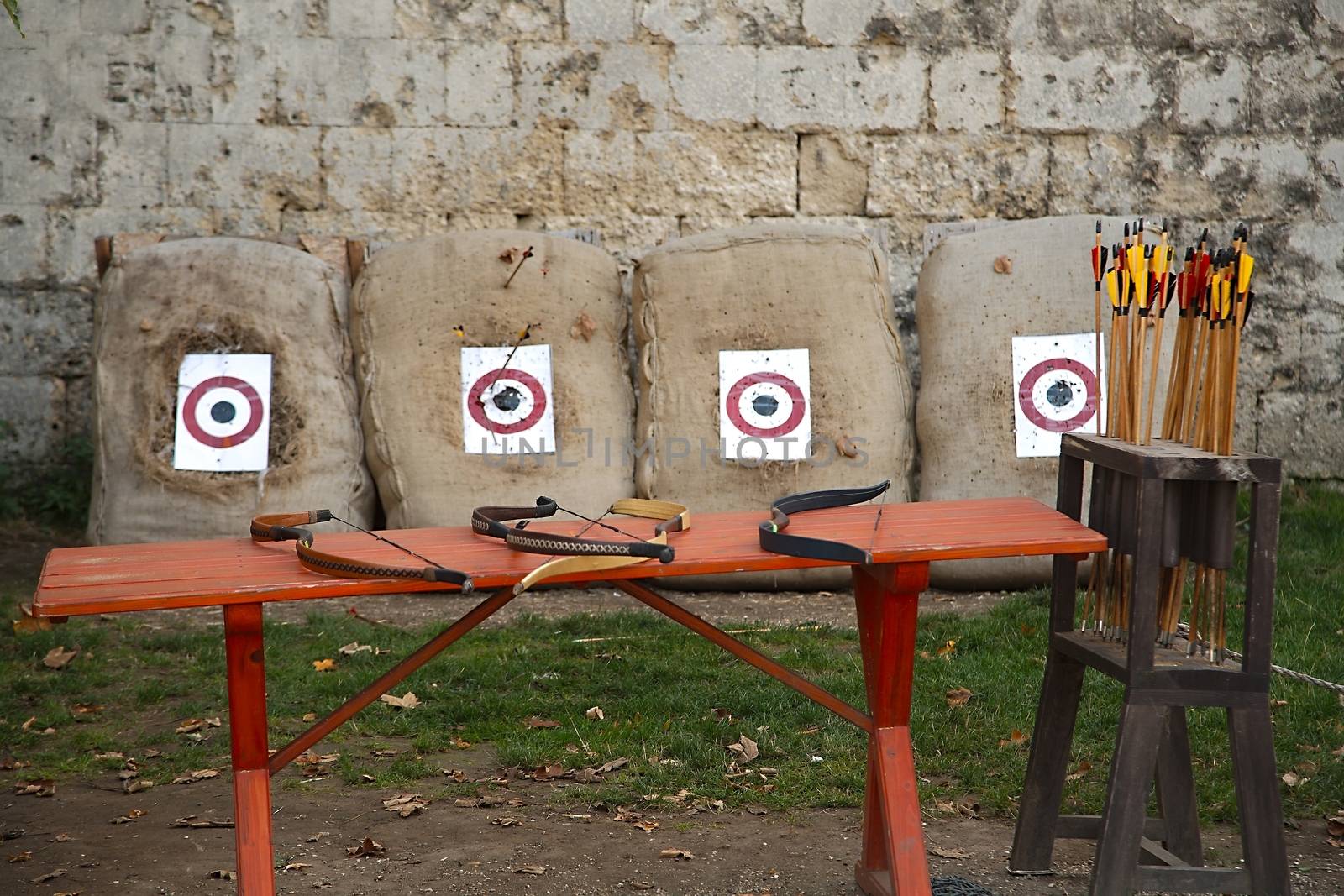 Archery competition with bows and arrows