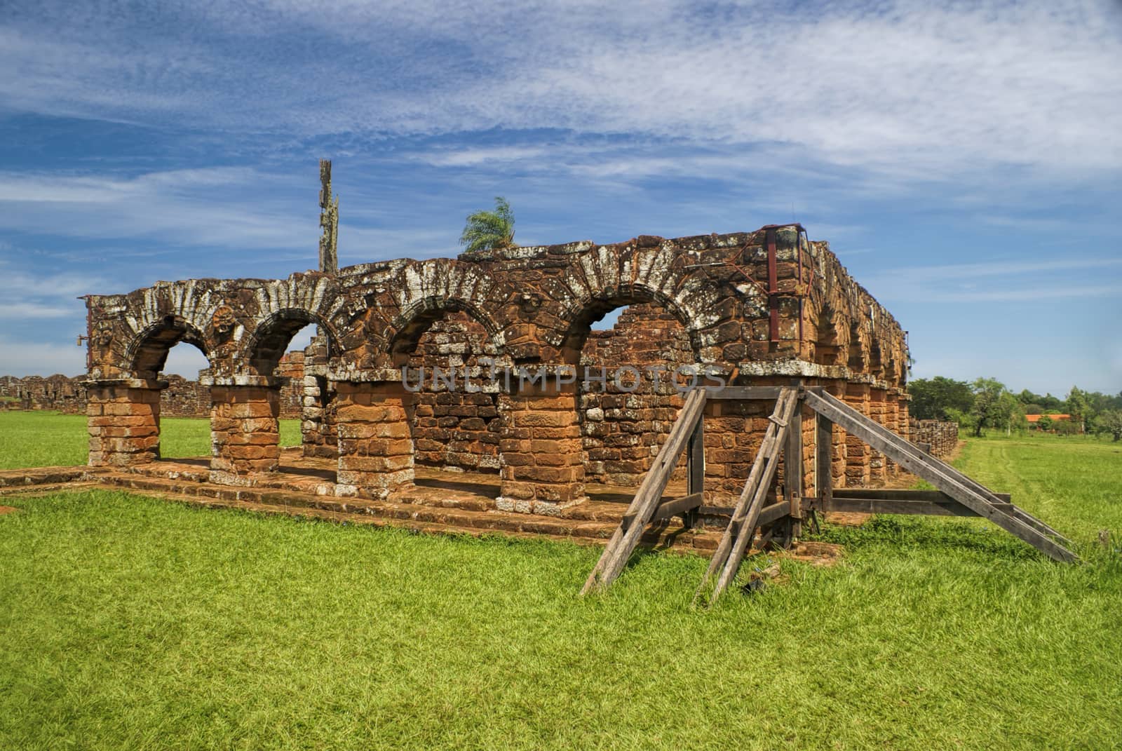 Encarnacion and jesuit ruins in Paraguay by MichalKnitl