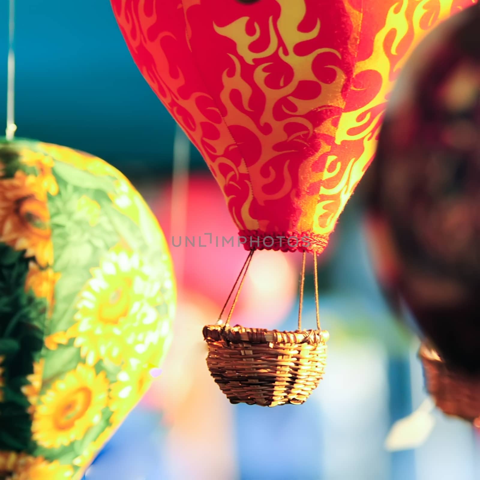 hot air balloons hanging handmade decorations